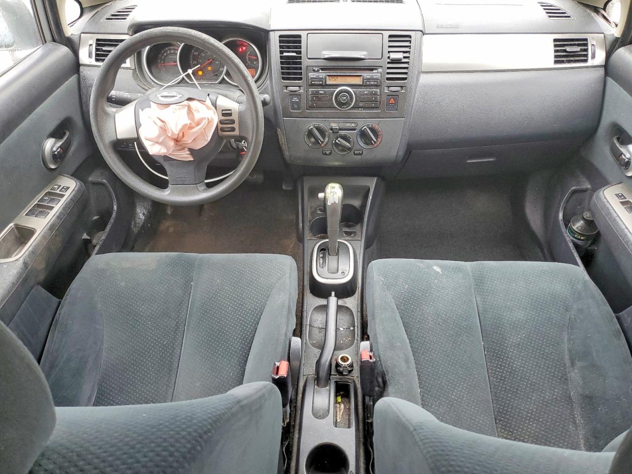 2010 Nissan Versa Серый vin: 3N1BC1AP0AL354240
