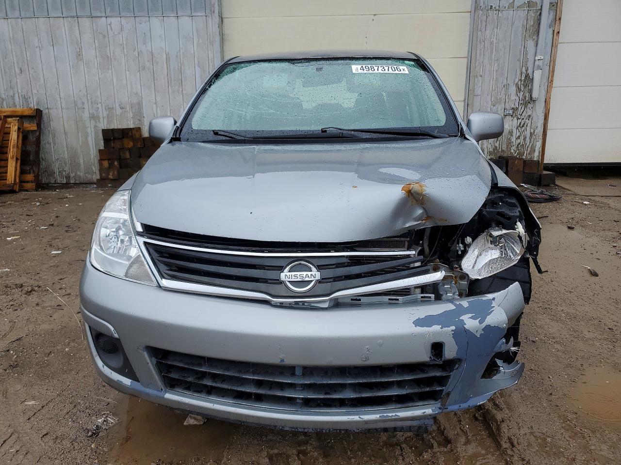2010 Nissan Versa Серый vin: 3N1BC1AP0AL354240