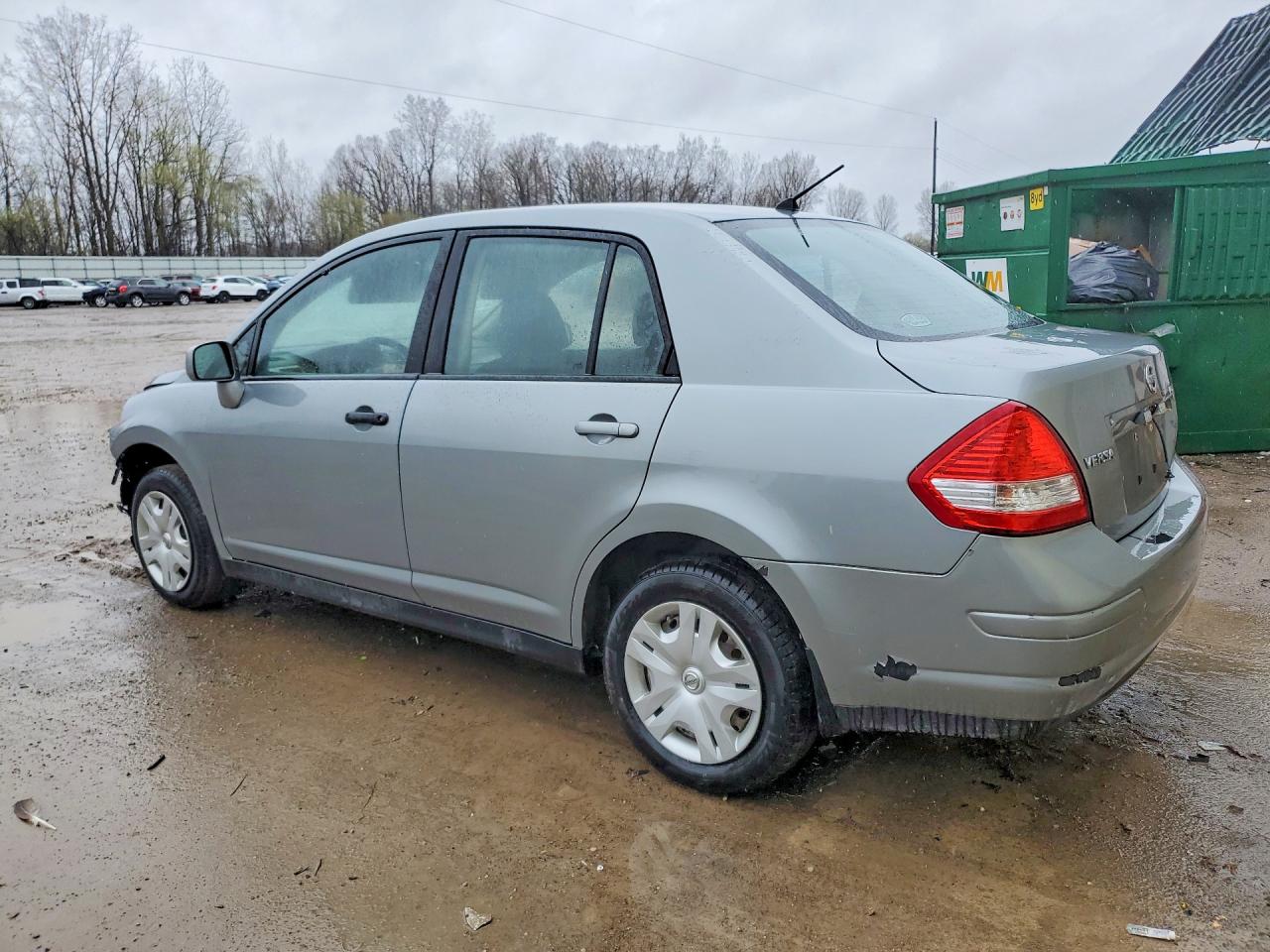 2010 Nissan Versa Серый vin: 3N1BC1AP0AL354240