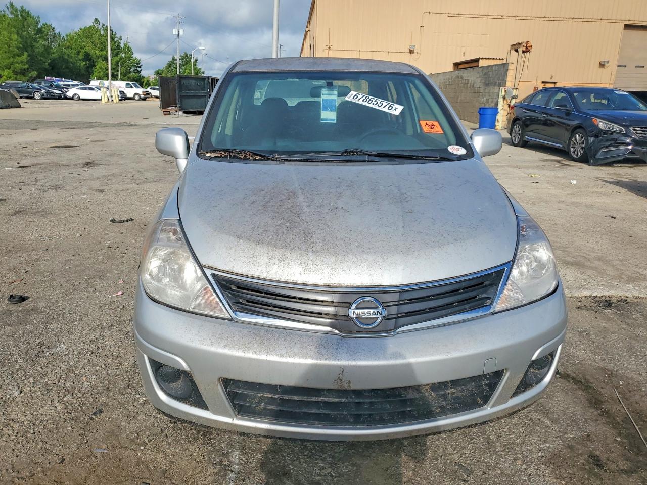 2011 Nissan Versa 1.8 S Silver vin: 3N1BC1AP0BL362078