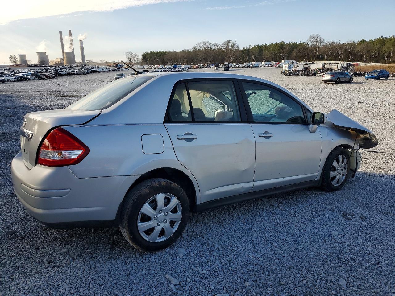 2010 Nissan Versa 1.8 S Silver vin: 3N1BC1AP1AL425218