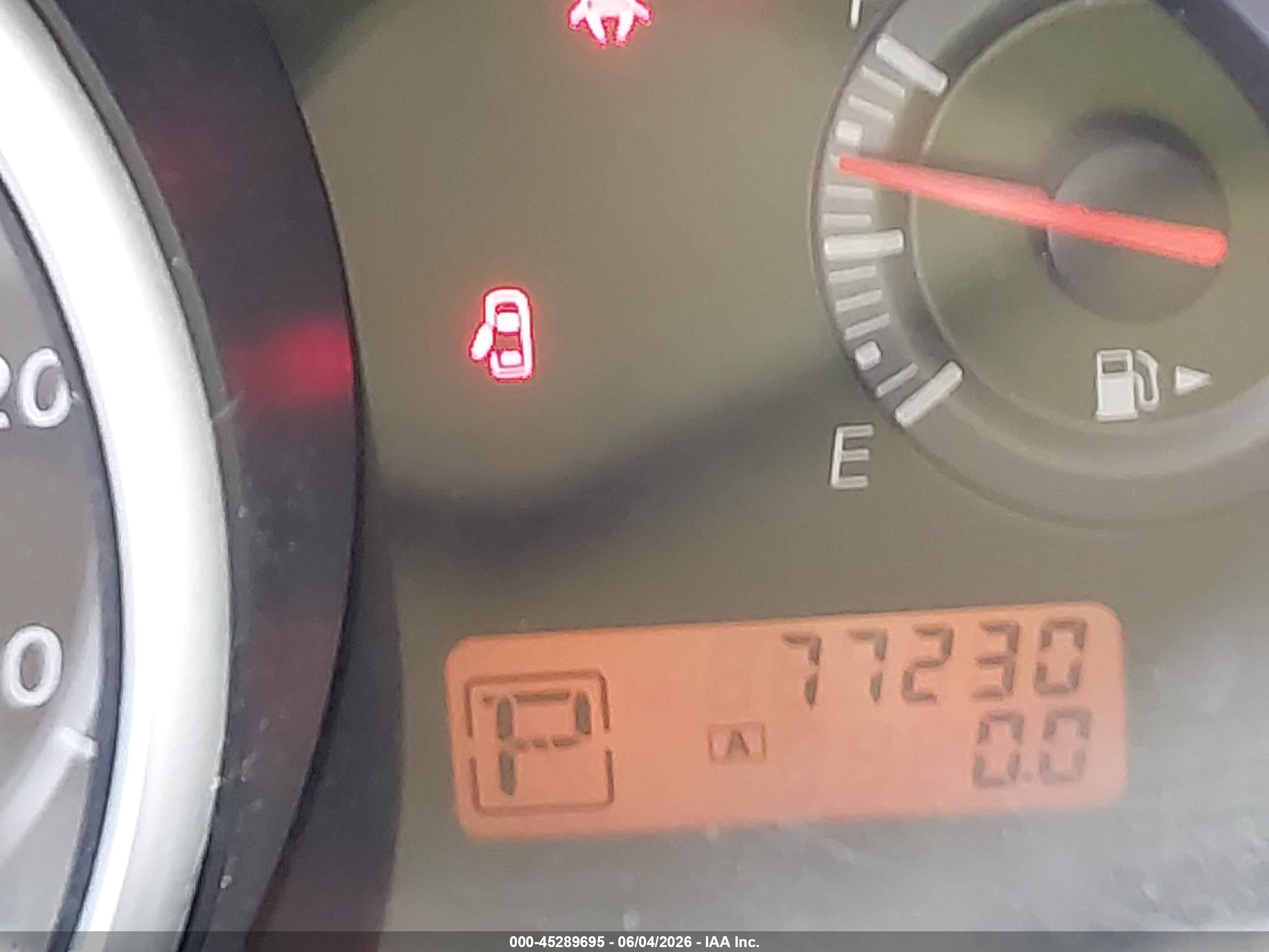 2010 Nissan Versa 1.8sl Silver vin: 3N1BC1AP2AL360833