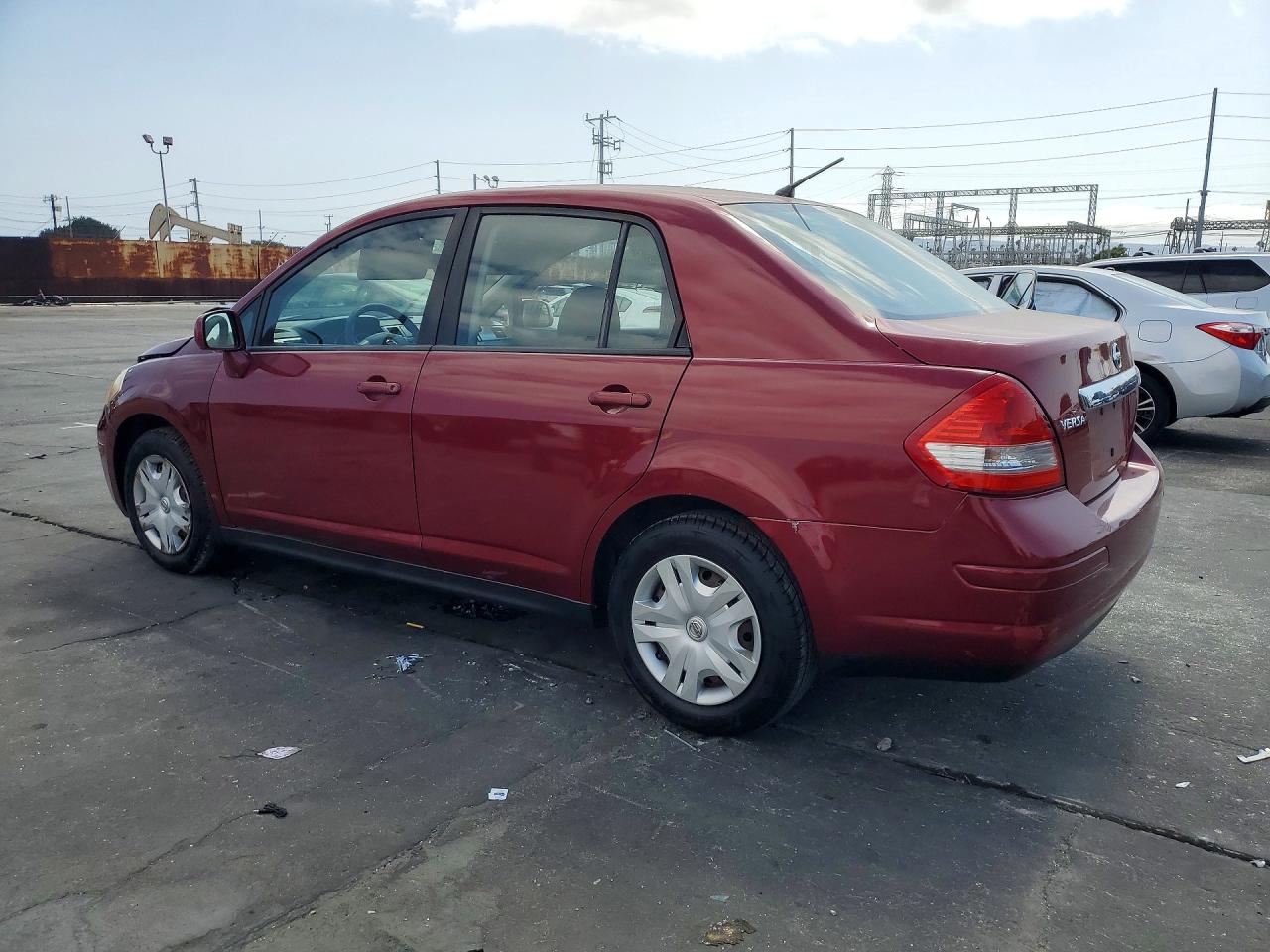 2010 Nissan Versa Manual Maroon vin: 3N1BC1AP2AL465971