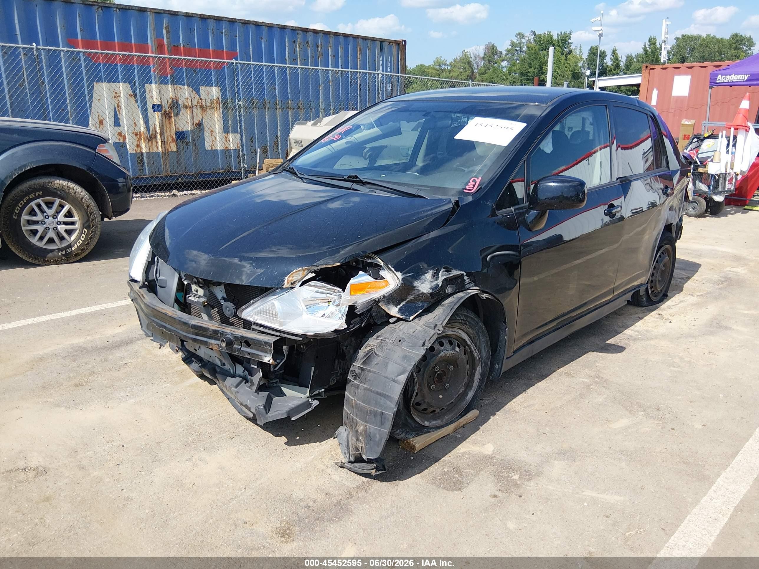 2011 Nissan Versa 1.8s Black vin: 3N1BC1AP2BL432177