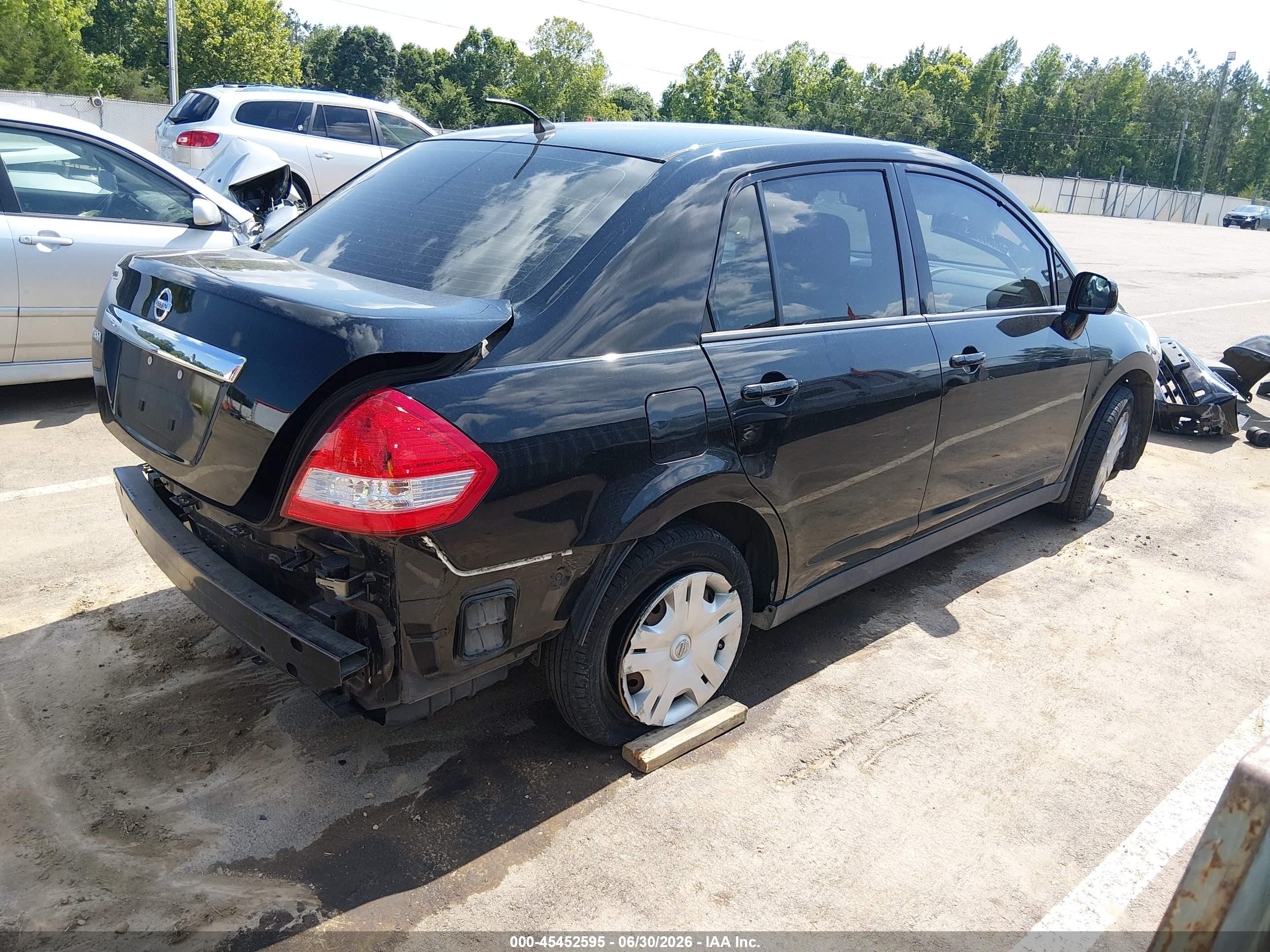 2011 Nissan Versa 1.8s Black vin: 3N1BC1AP2BL432177