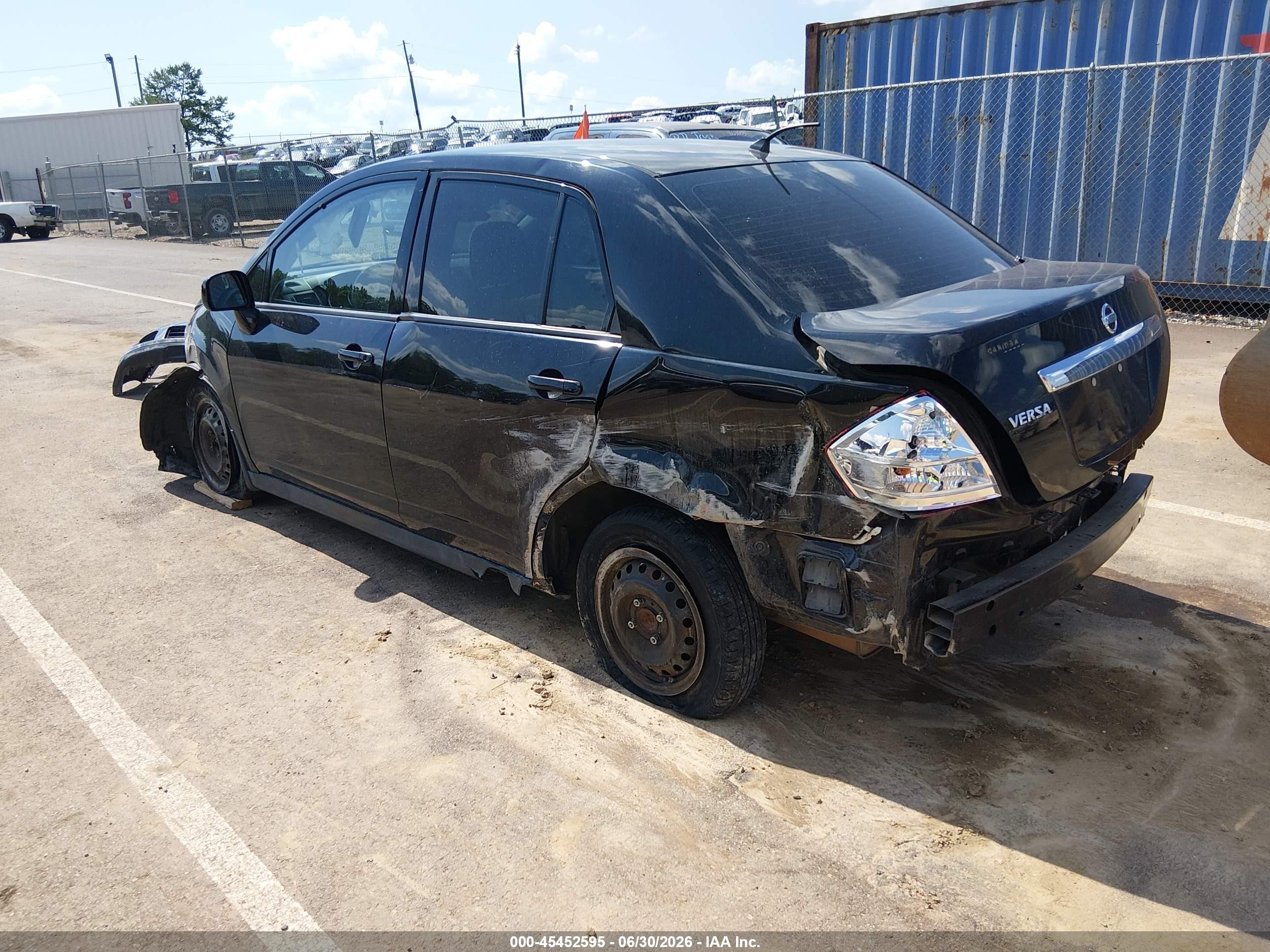 2011 Nissan Versa 1.8s Black vin: 3N1BC1AP2BL432177