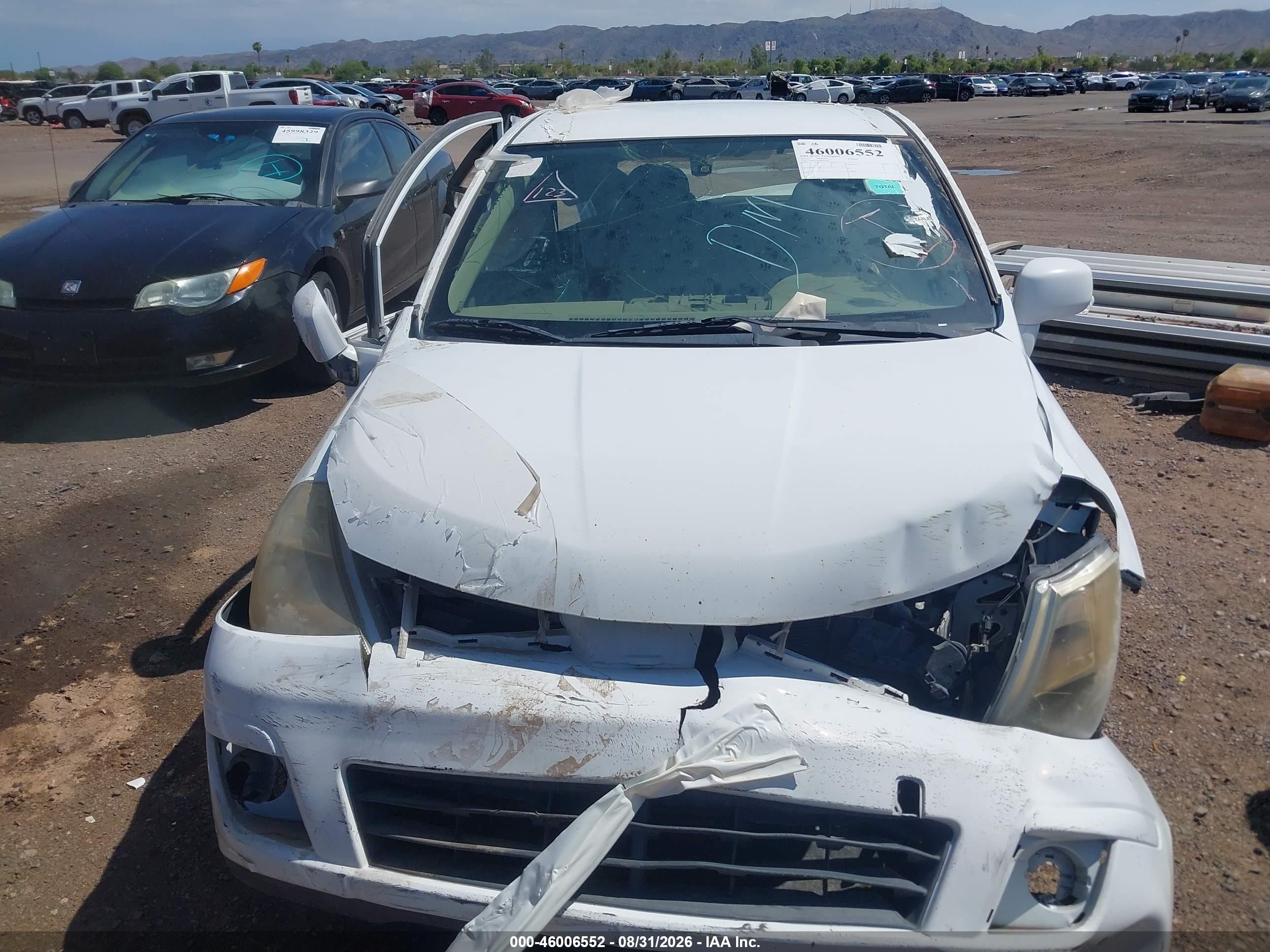 2011 Nissan Versa 1.8s Белый vin: 3N1BC1AP2BL444152