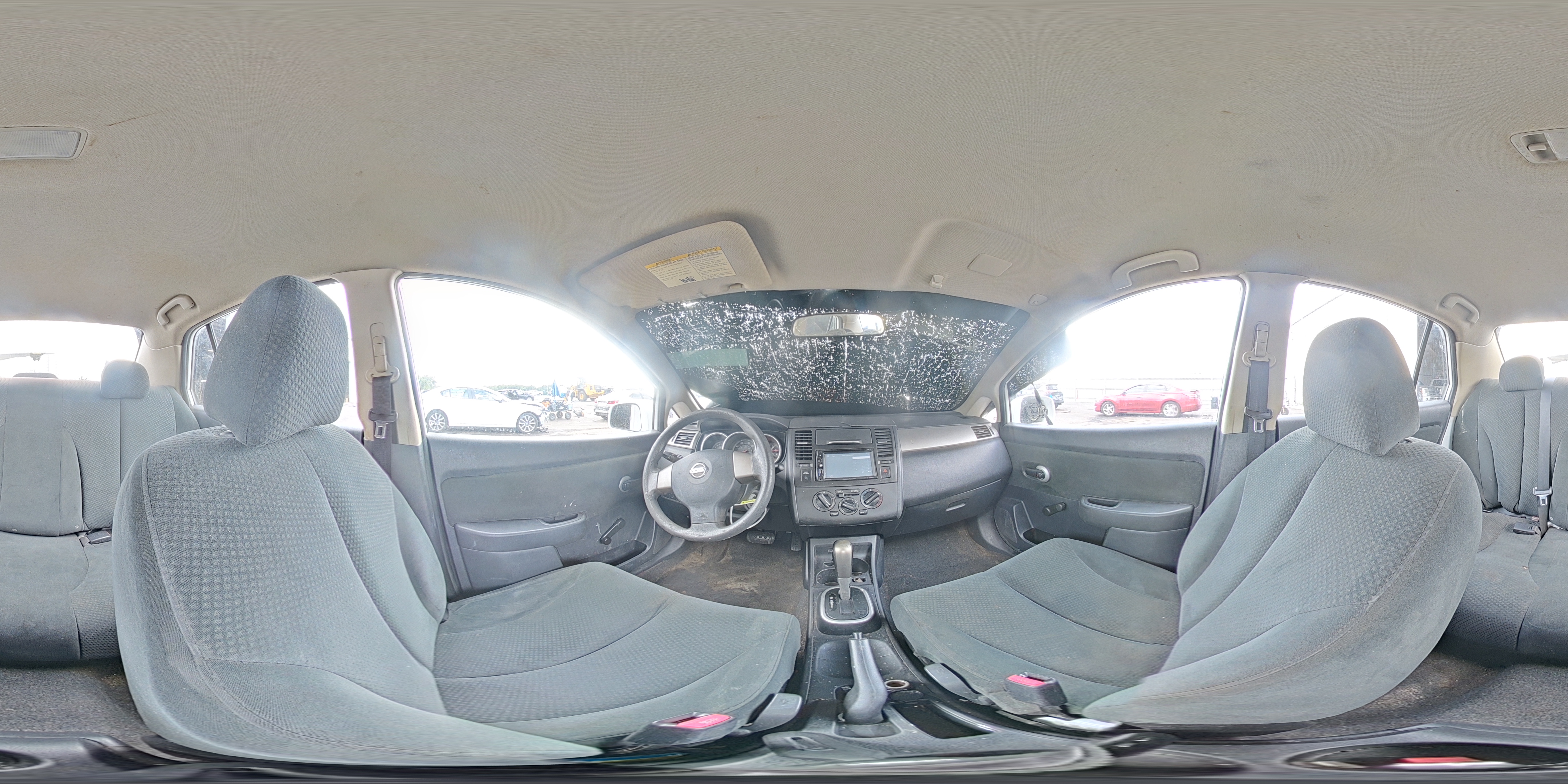2011 Nissan Versa 1.8 S Белый vin: 3N1BC1AP2BL463705