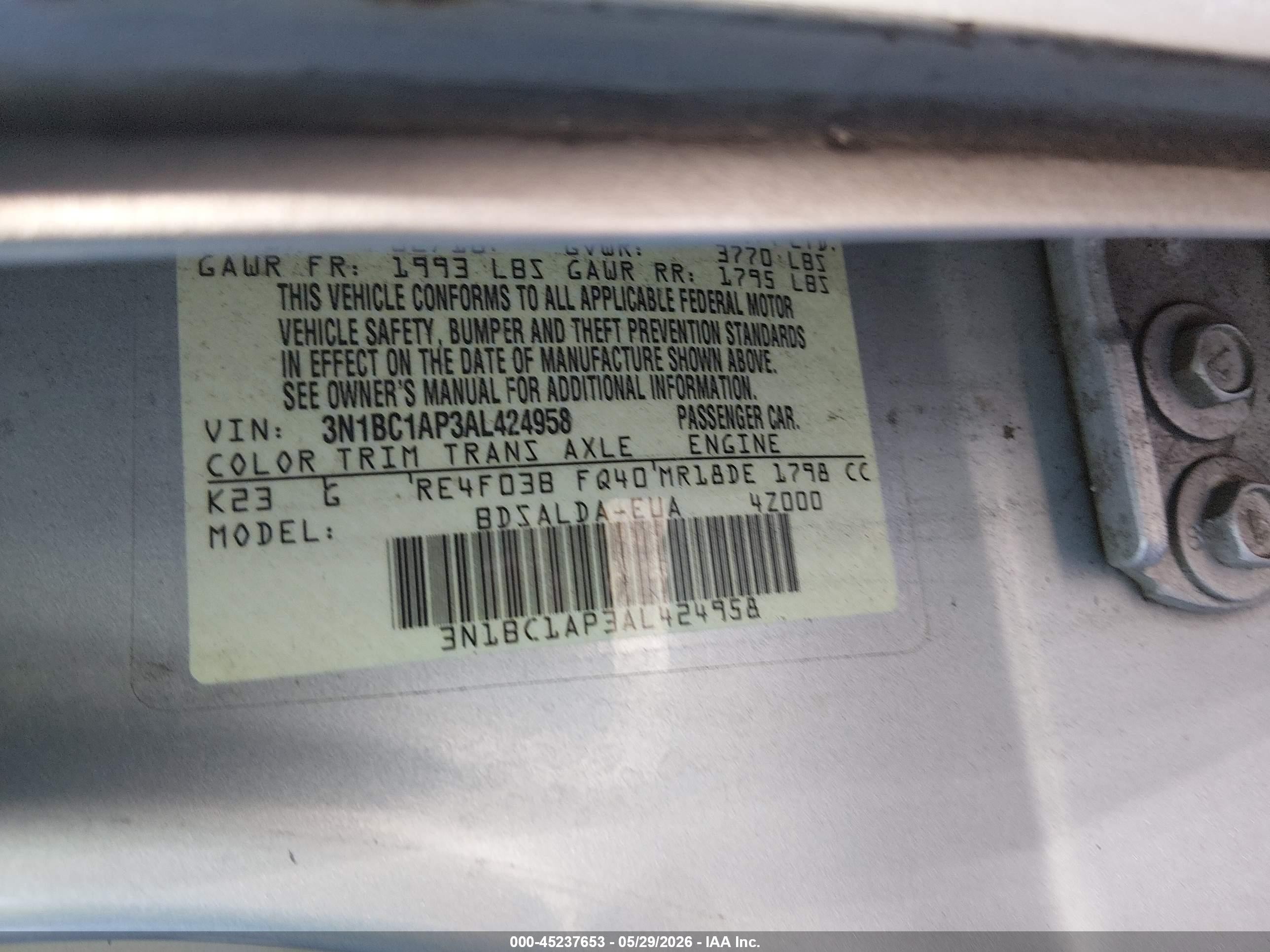 2010 Nissan Versa 1.8s Silver vin: 3N1BC1AP3AL424958