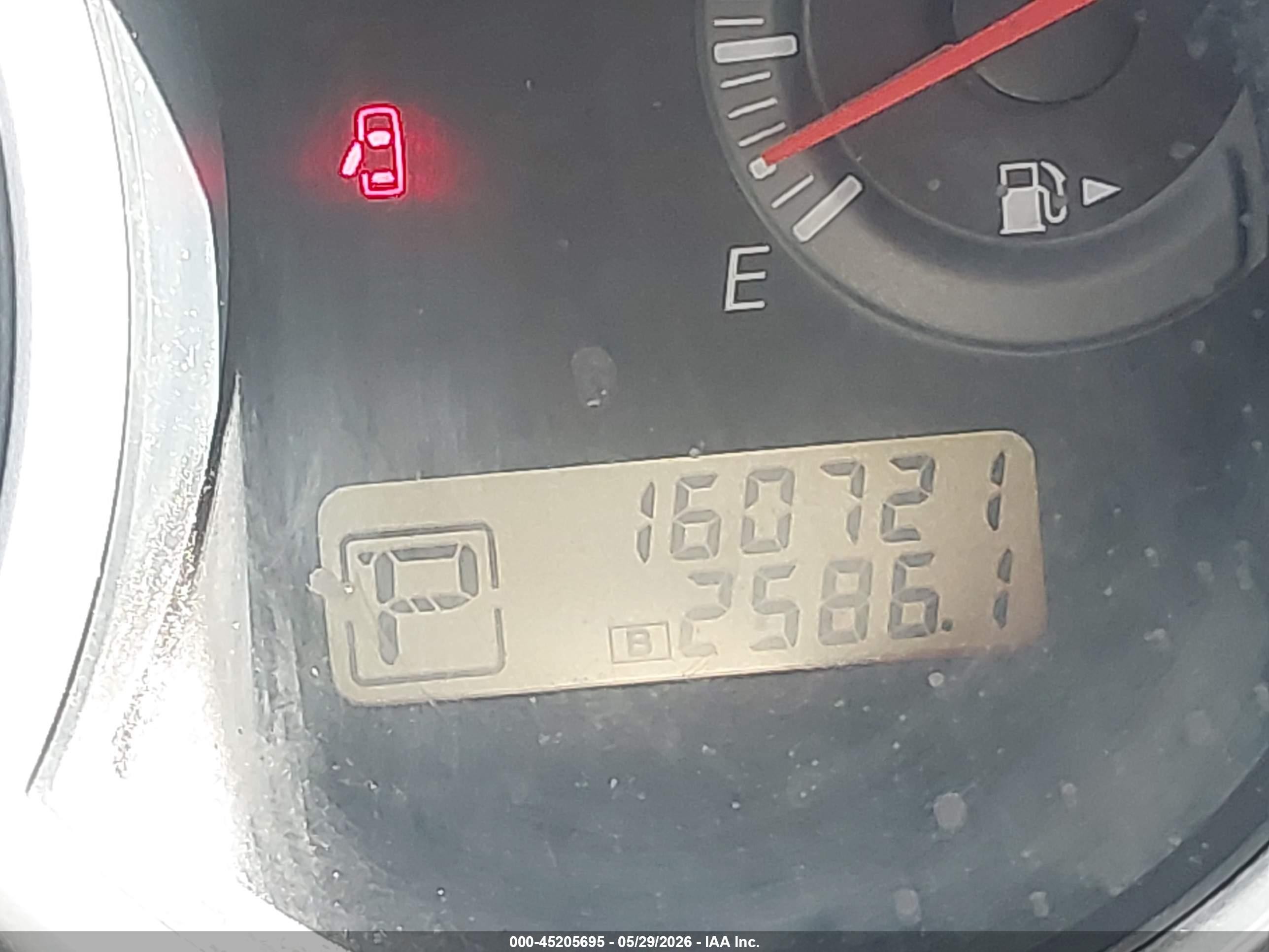 2010 Nissan Versa 1.8s Red vin: 3N1BC1AP3AL434020