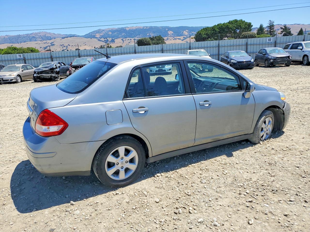 2011 Nissan Versa 1.8 S Gray vin: 3N1BC1AP3BL383829