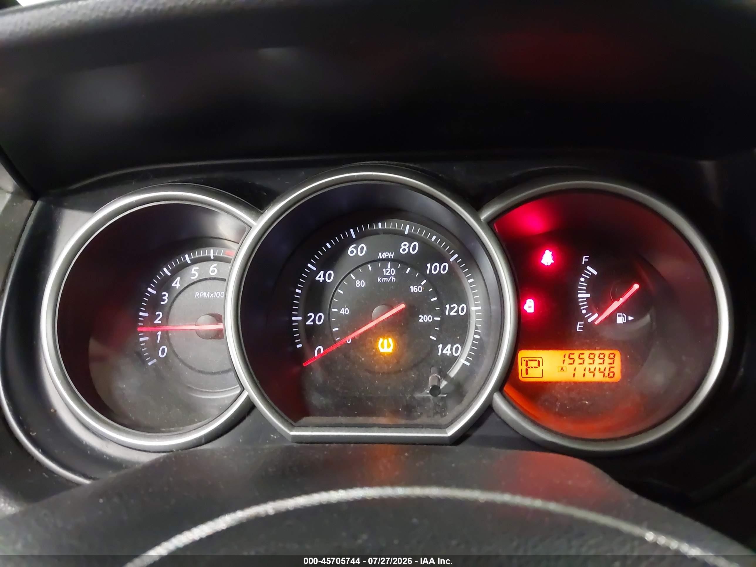 2011 Nissan Versa 1.8s Silver vin: 3N1BC1AP4BL423318