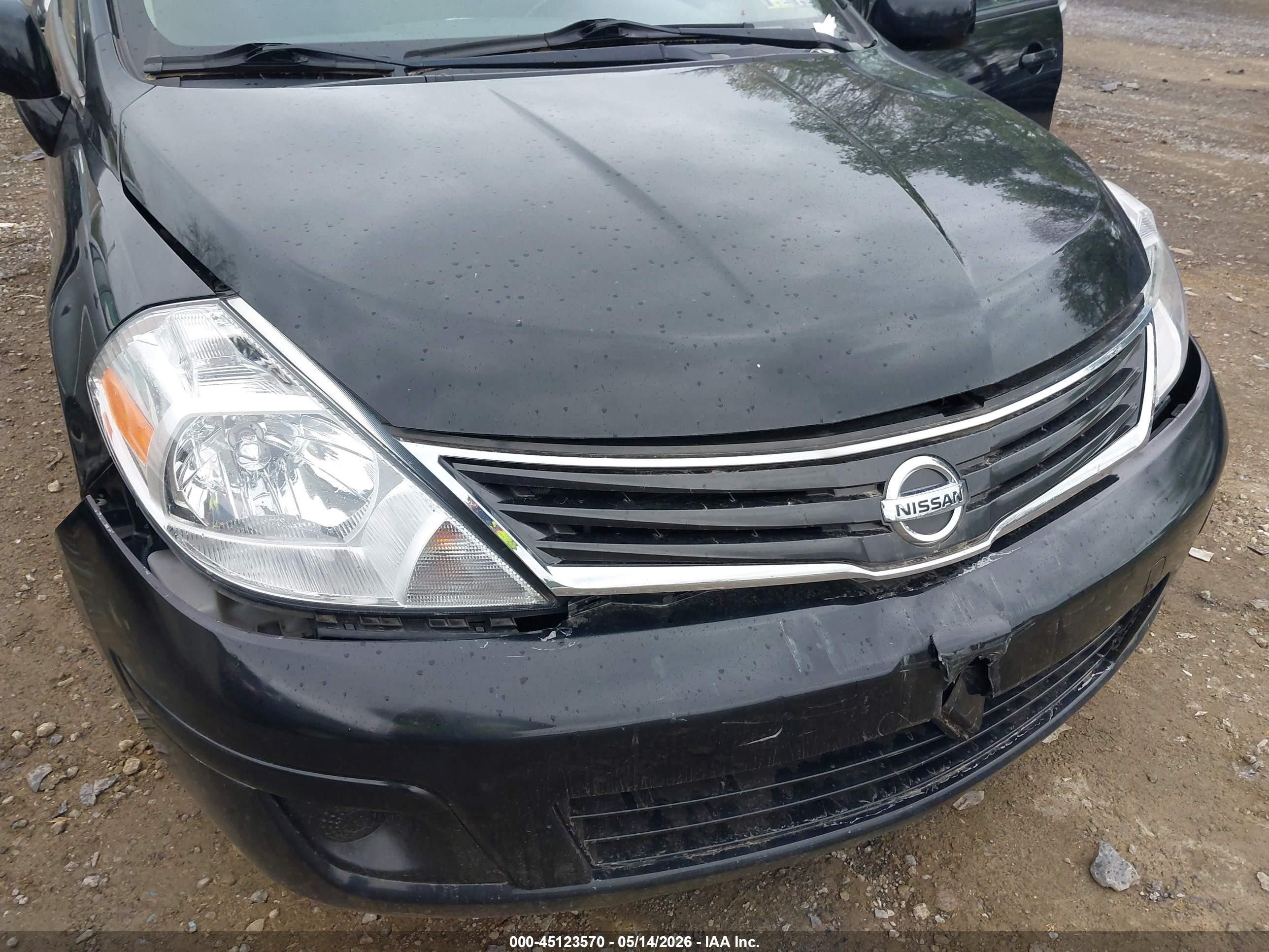 2011 Nissan Versa 1.8sl Black vin: 3N1BC1AP5BL387381