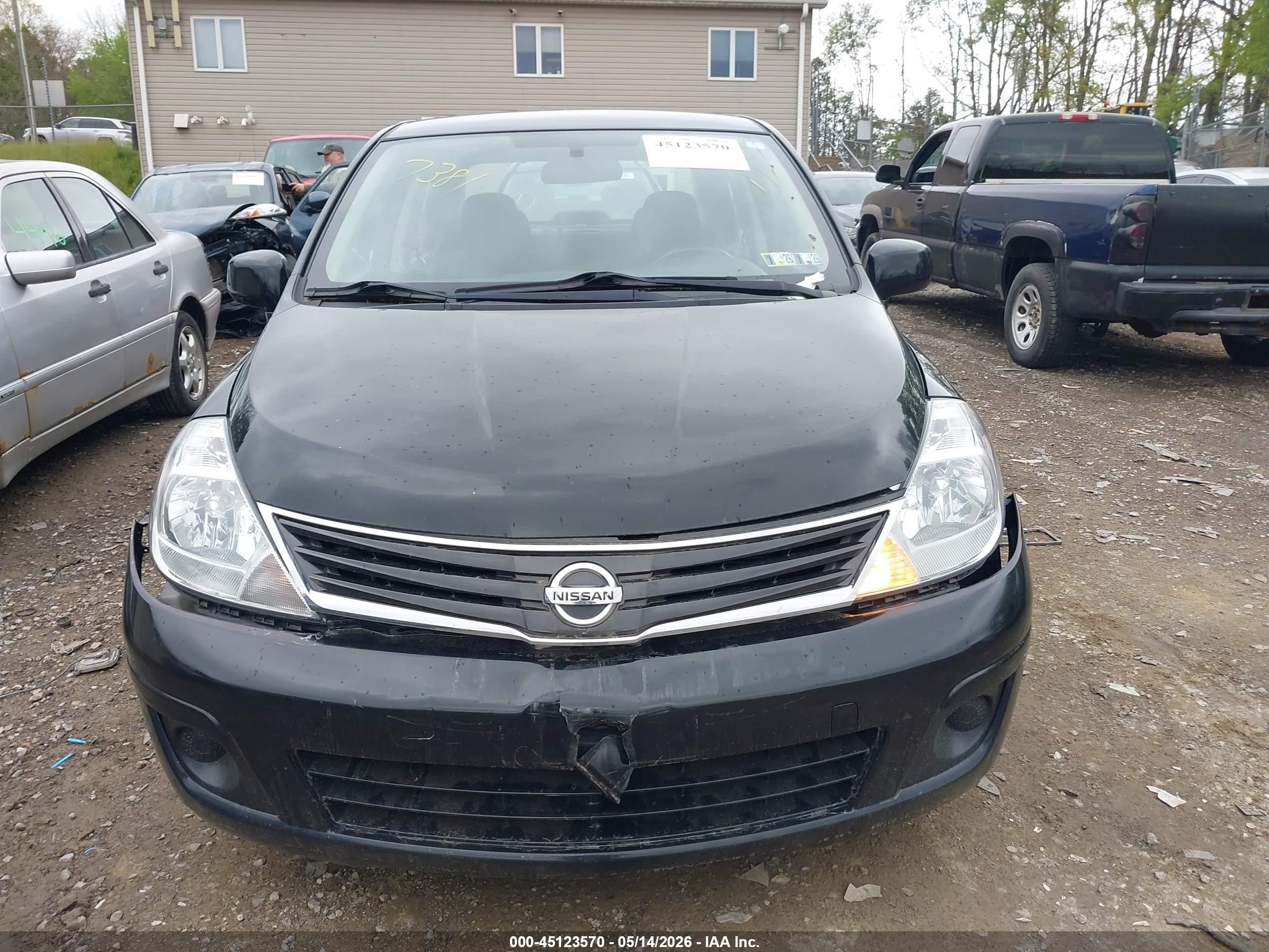 2011 Nissan Versa 1.8sl Black vin: 3N1BC1AP5BL387381