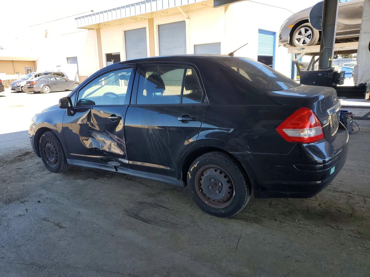 2011 Nissan Versa 1.8 S Black vin: 3N1BC1AP5BL446851