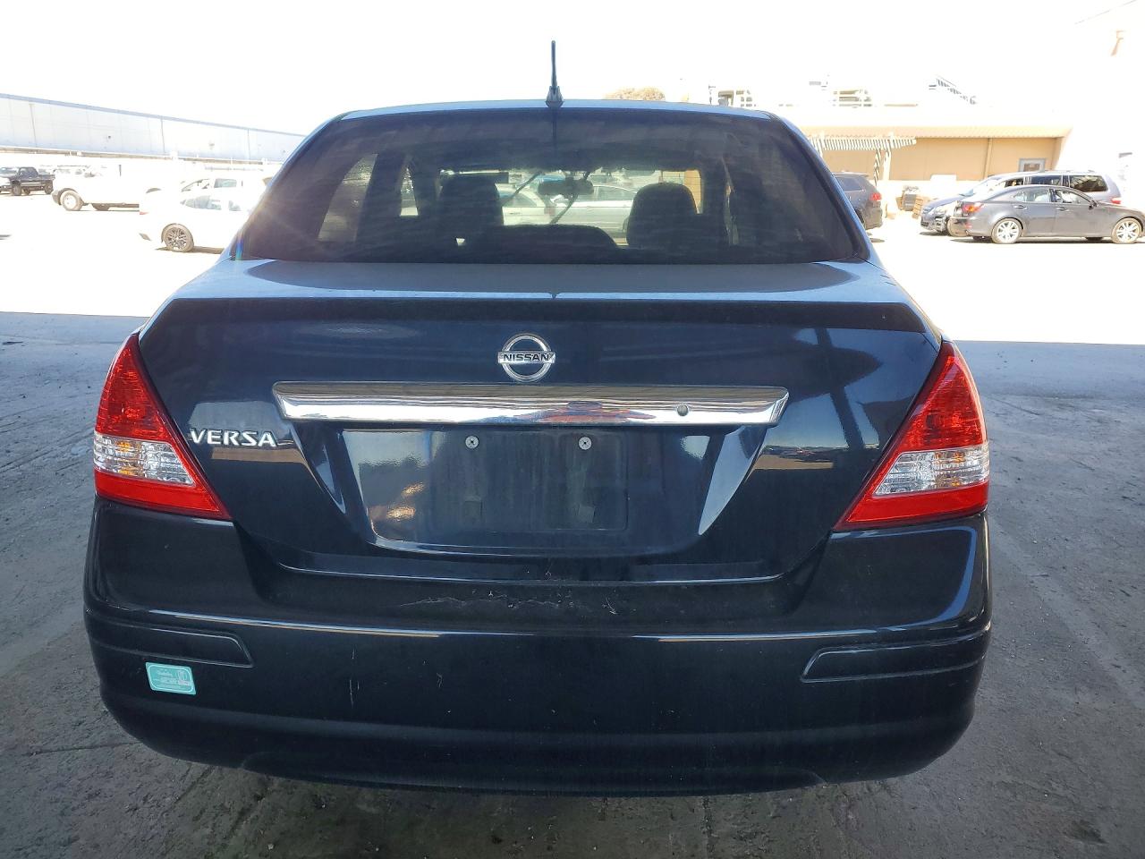 2011 Nissan Versa 1.8 S Black vin: 3N1BC1AP5BL446851