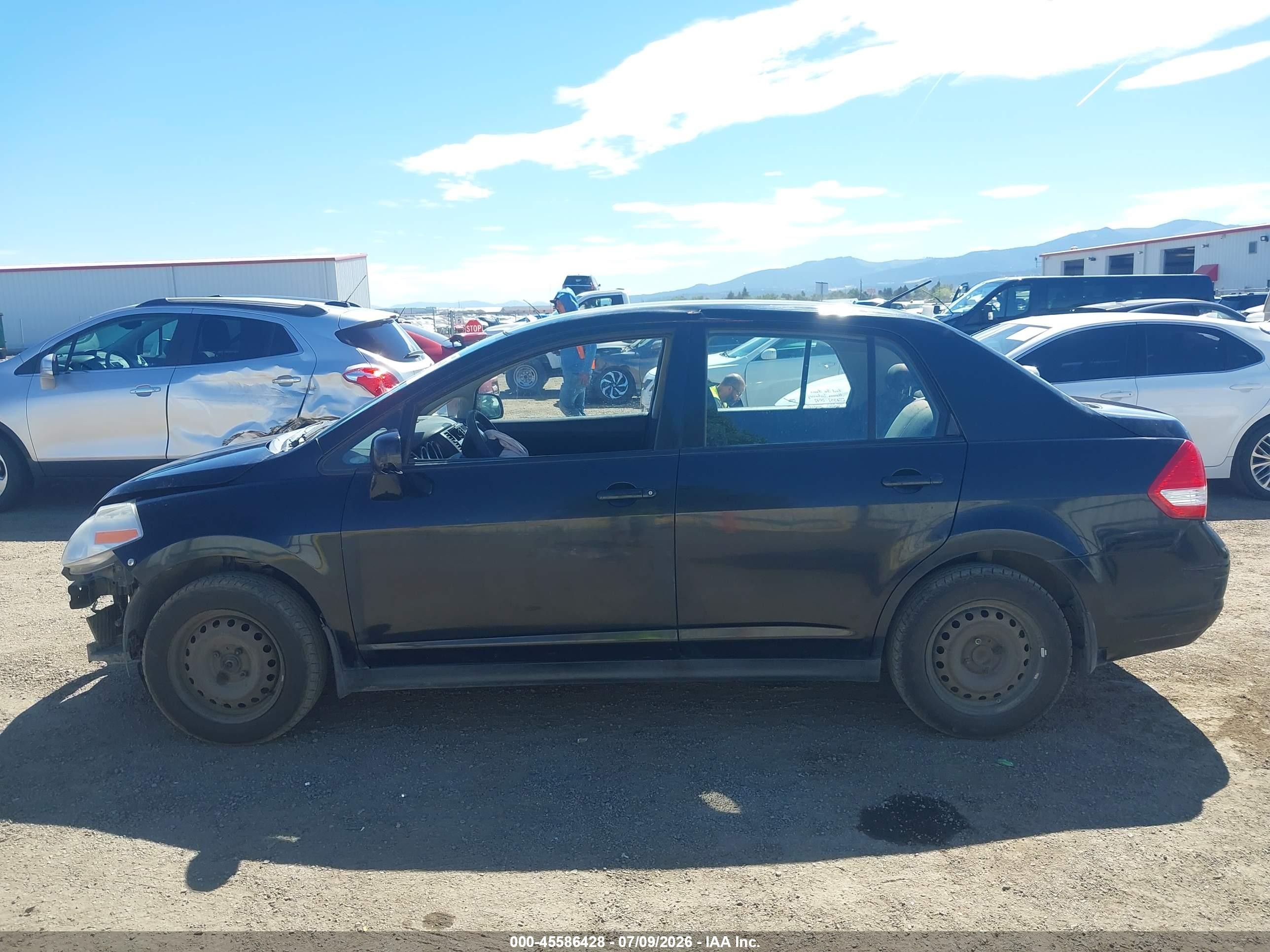 2011 Nissan Versa 1.8s Black vin: 3N1BC1AP5BL459146