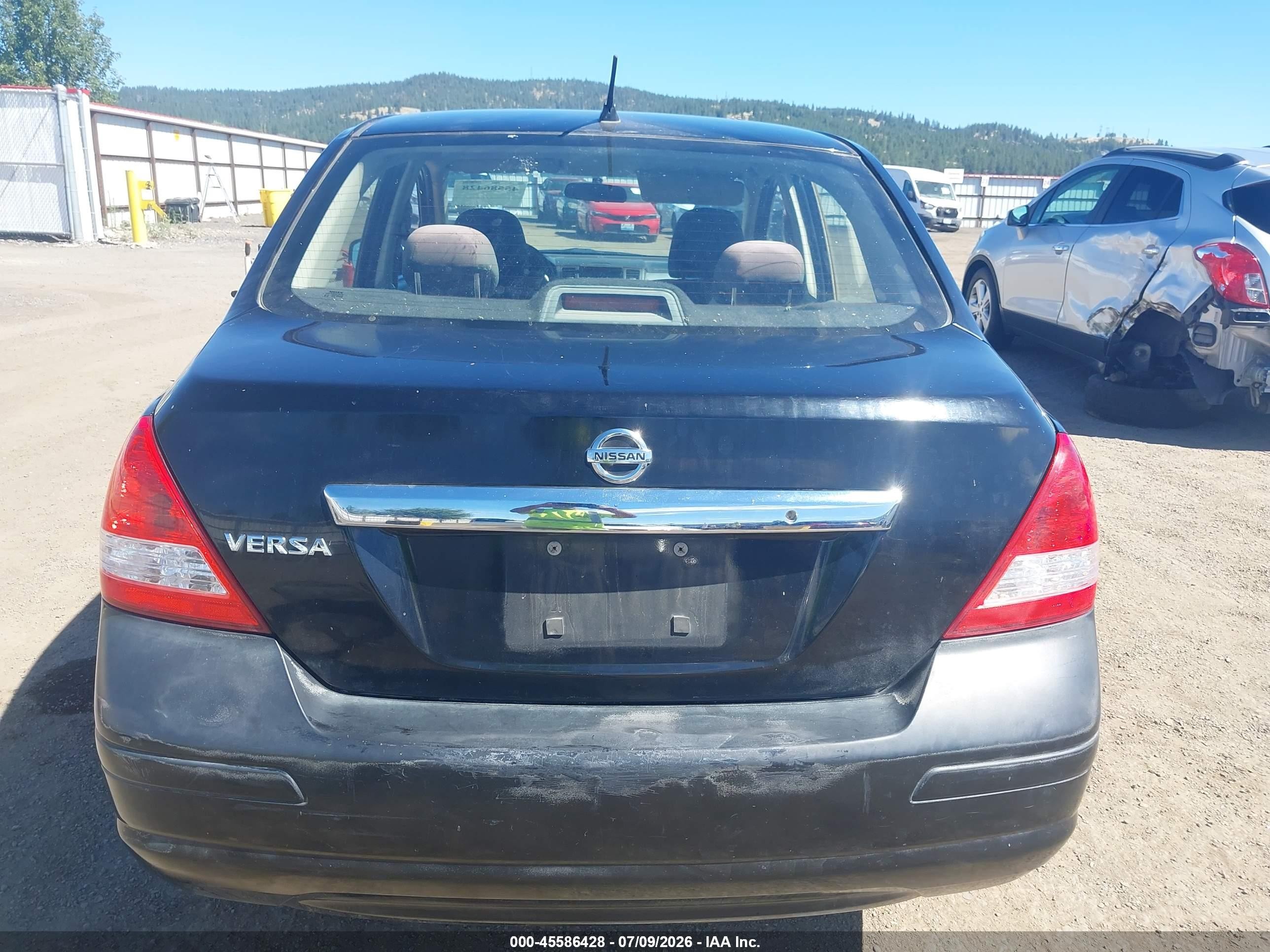 2011 Nissan Versa 1.8s Black vin: 3N1BC1AP5BL459146