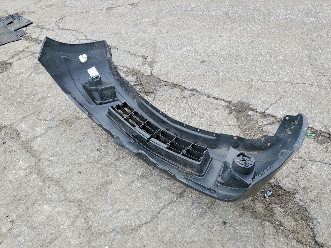 2011 Nissan Versa 1.8 S Белый vin: 3N1BC1AP6BL464677