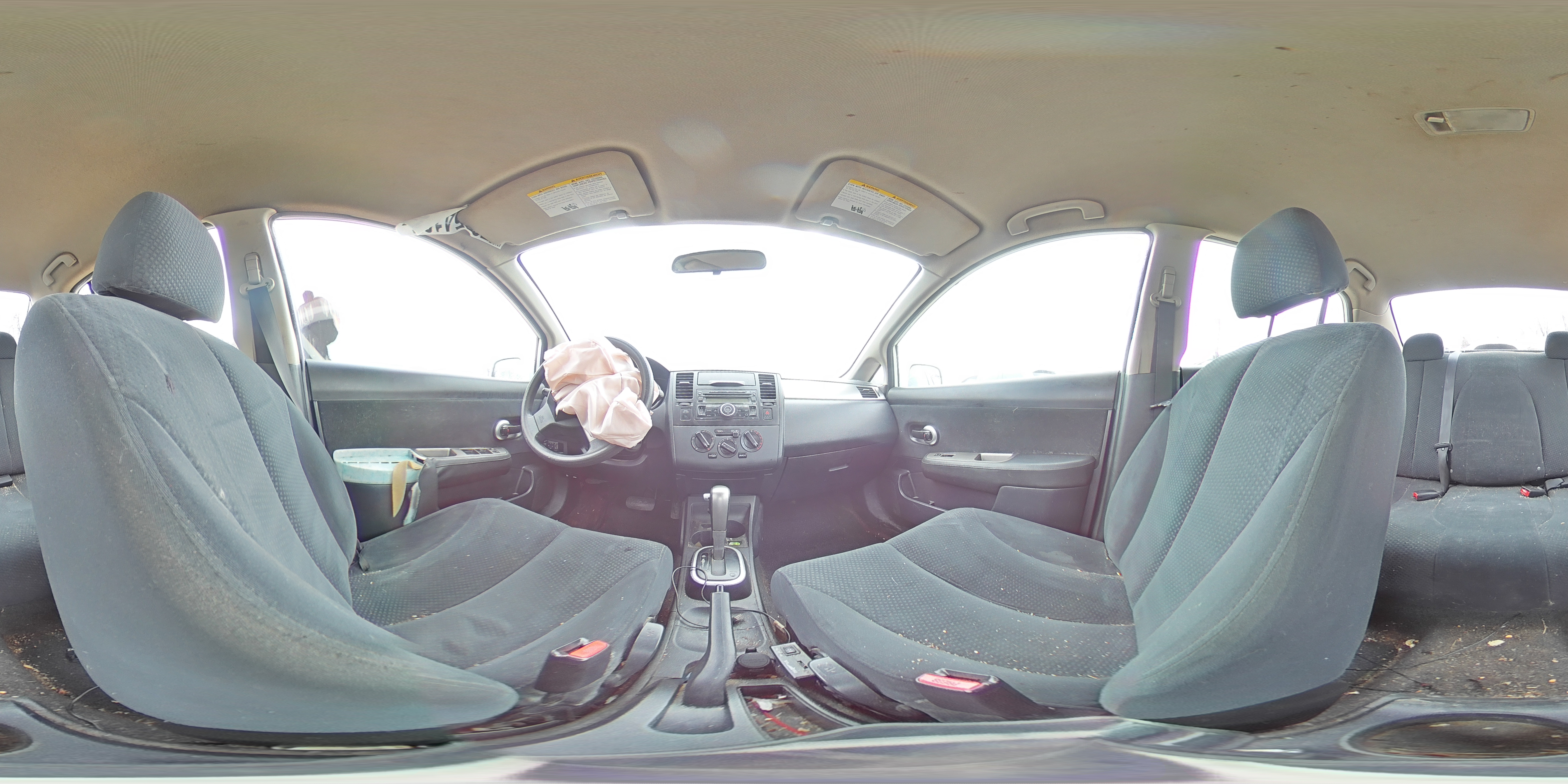 2011 Nissan Versa 1.8 S Белый vin: 3N1BC1AP6BL464677