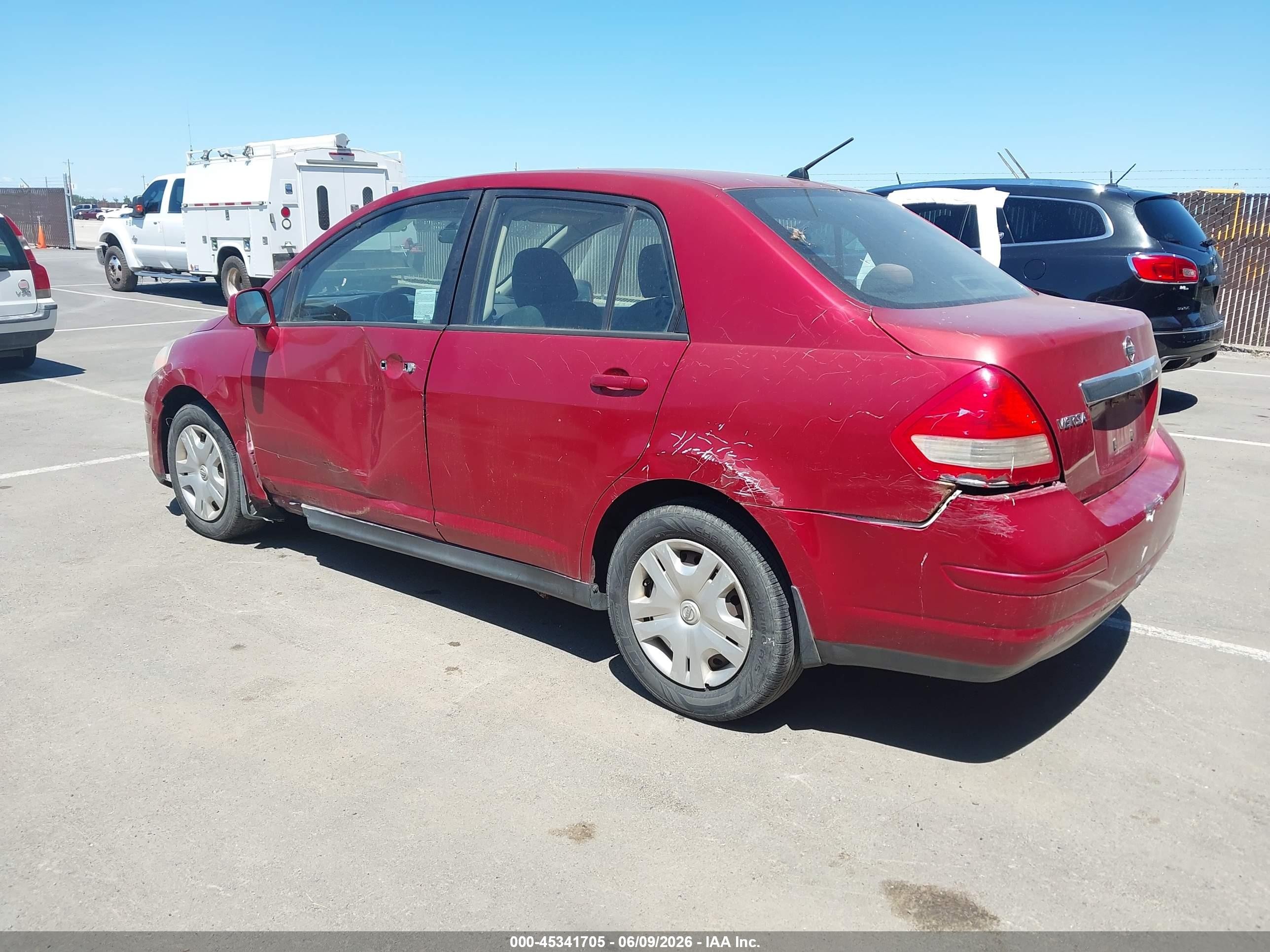 2010 Nissan Versa 1.8s Burgundy vin: 3N1BC1AP7AL431749