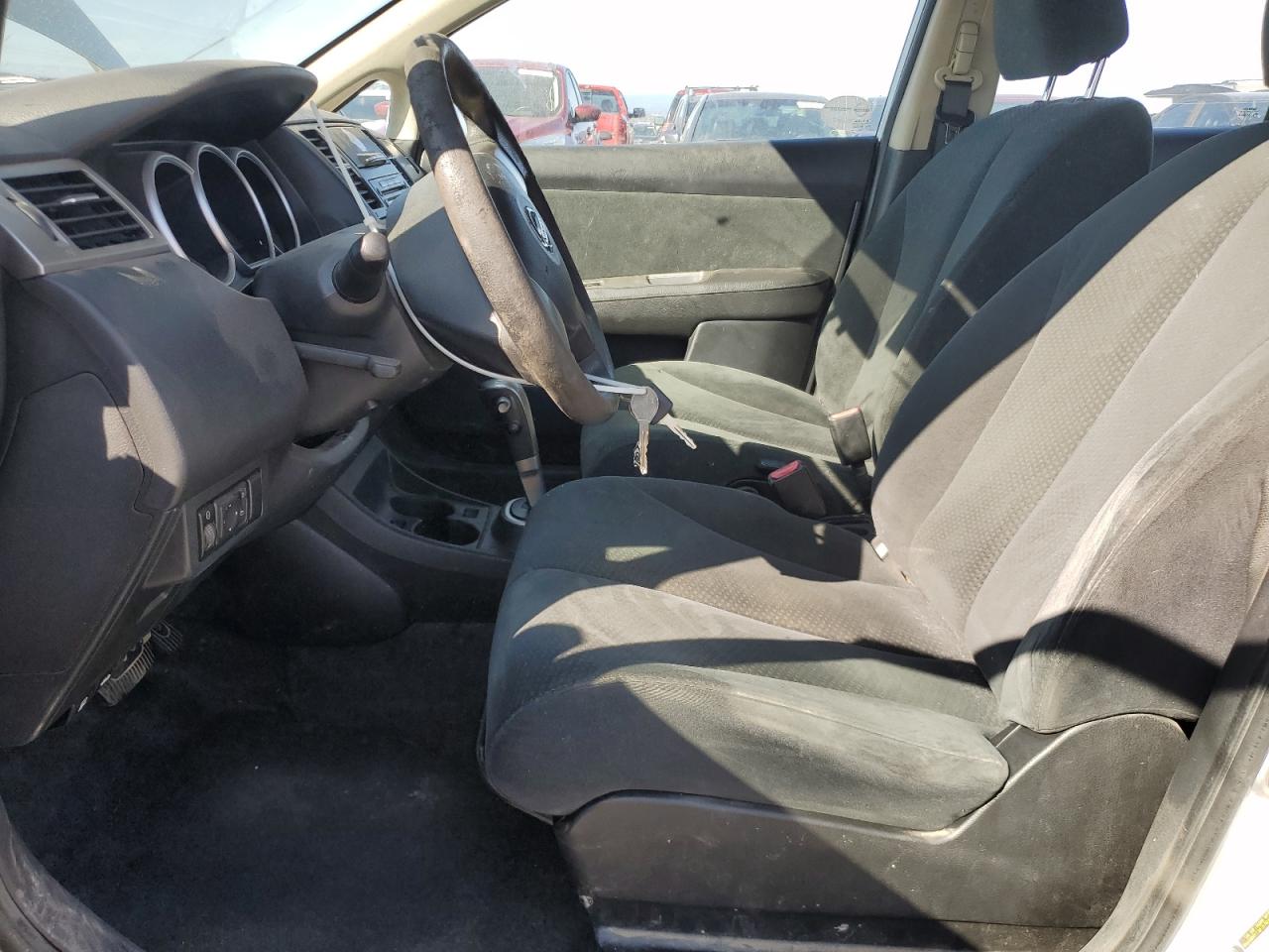 2011 Nissan Versa S Silver vin: 3N1BC1AP7BL479186