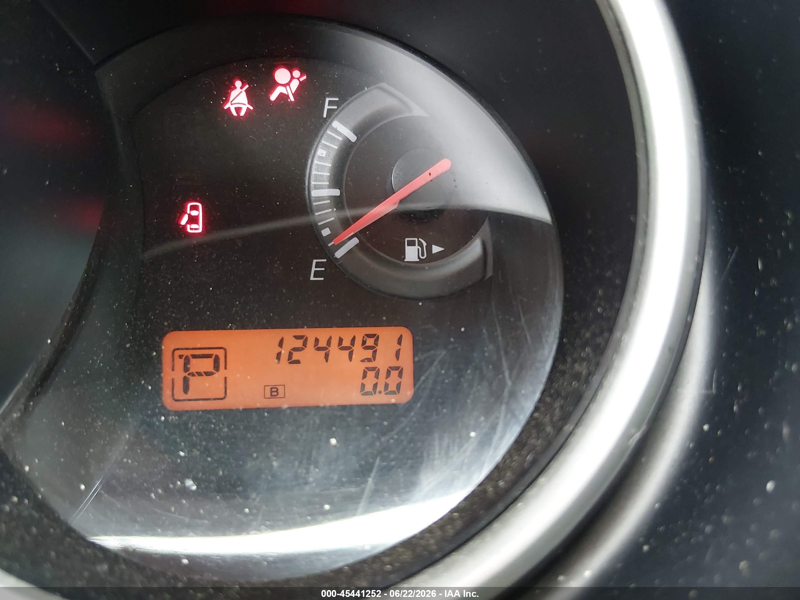 2010 Nissan Versa 1.8s Silver vin: 3N1BC1AP8AL392833