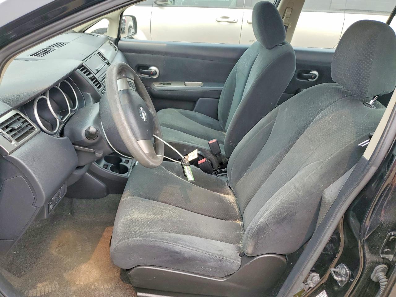 2011 Nissan Versa 1.8 S Black vin: 3N1BC1AP8BL422527
