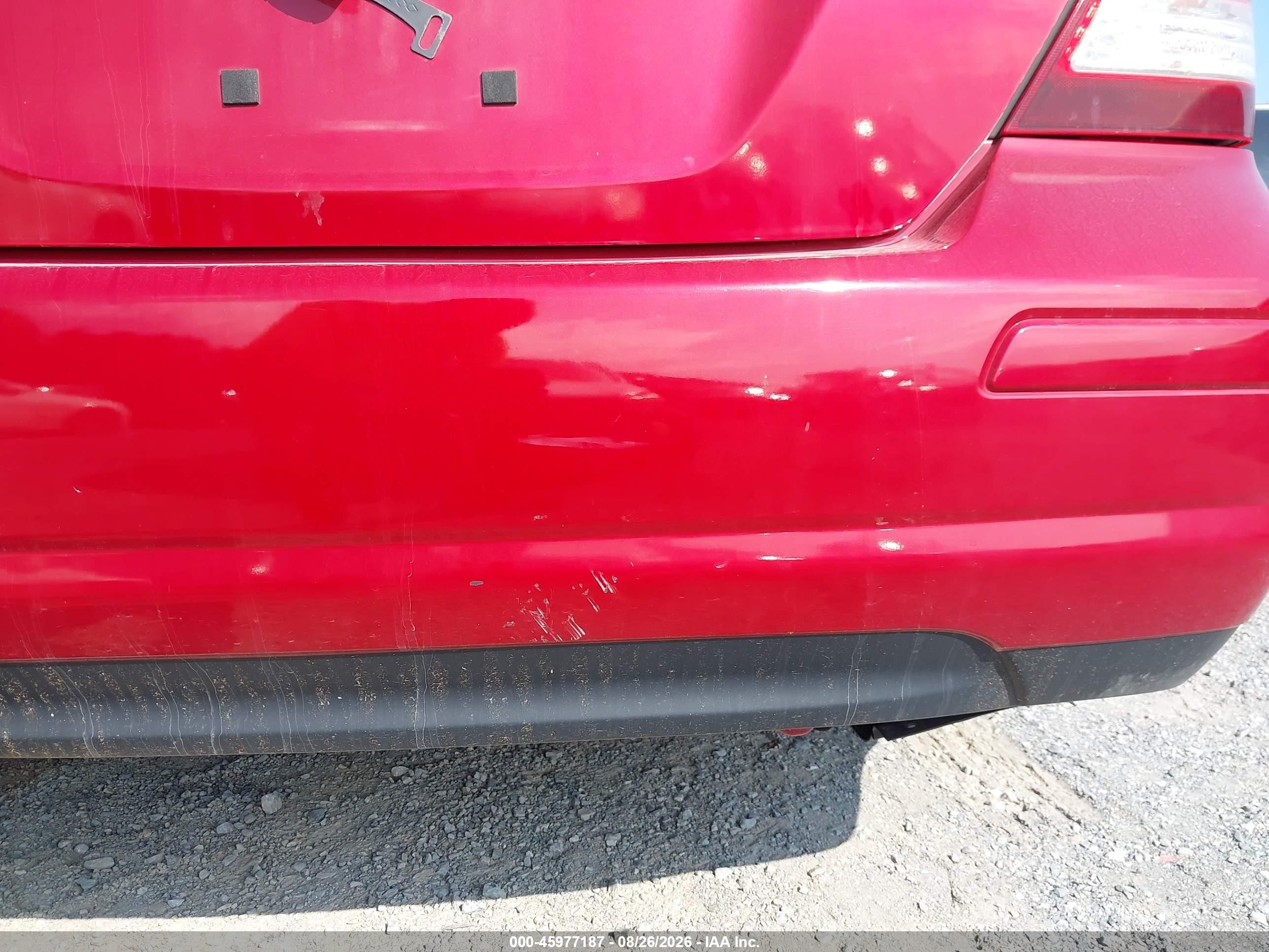 2010 Nissan Versa 1.8s Red vin: 3N1BC1AP9AL440128