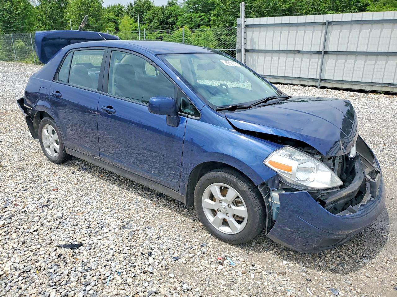 2010 Nissan Versa 1.8 S Blue vin: 3N1BC1APXAL361471