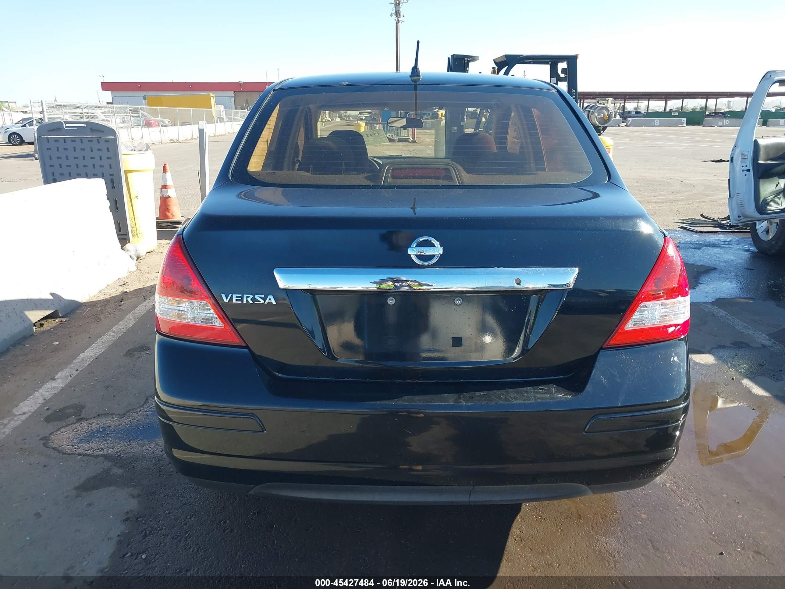 2010 Nissan Versa 1.8s Black vin: 3N1BC1APXAL422589