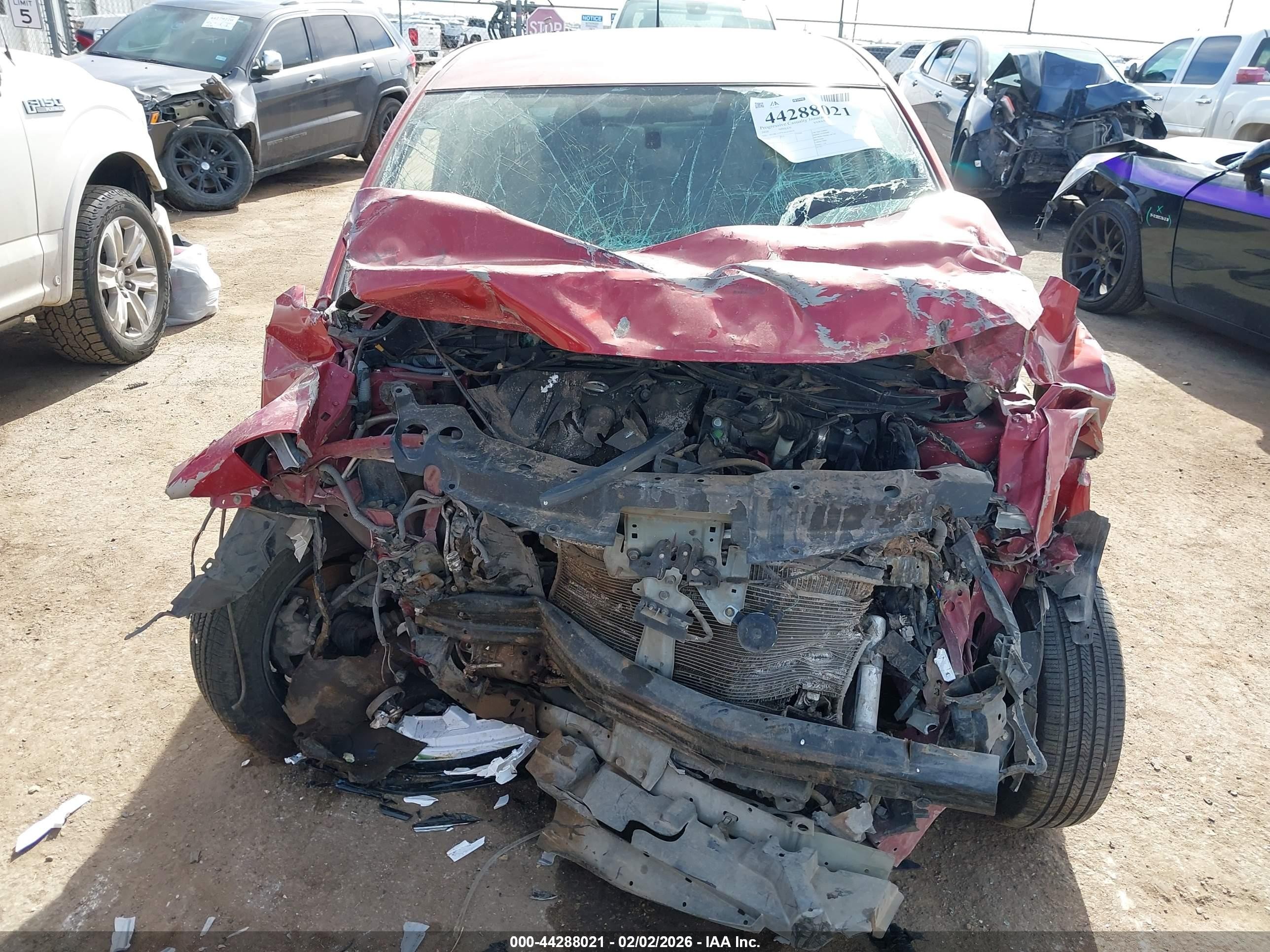 2010 Nissan Versa 1.8s Темно-бордовый vin: 3N1BC1APXAL439439