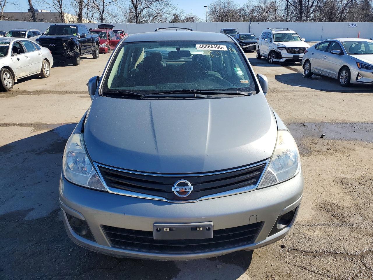 2011 Nissan Versa 1.8 S Silver vin: 3N1BC1APXBL409861