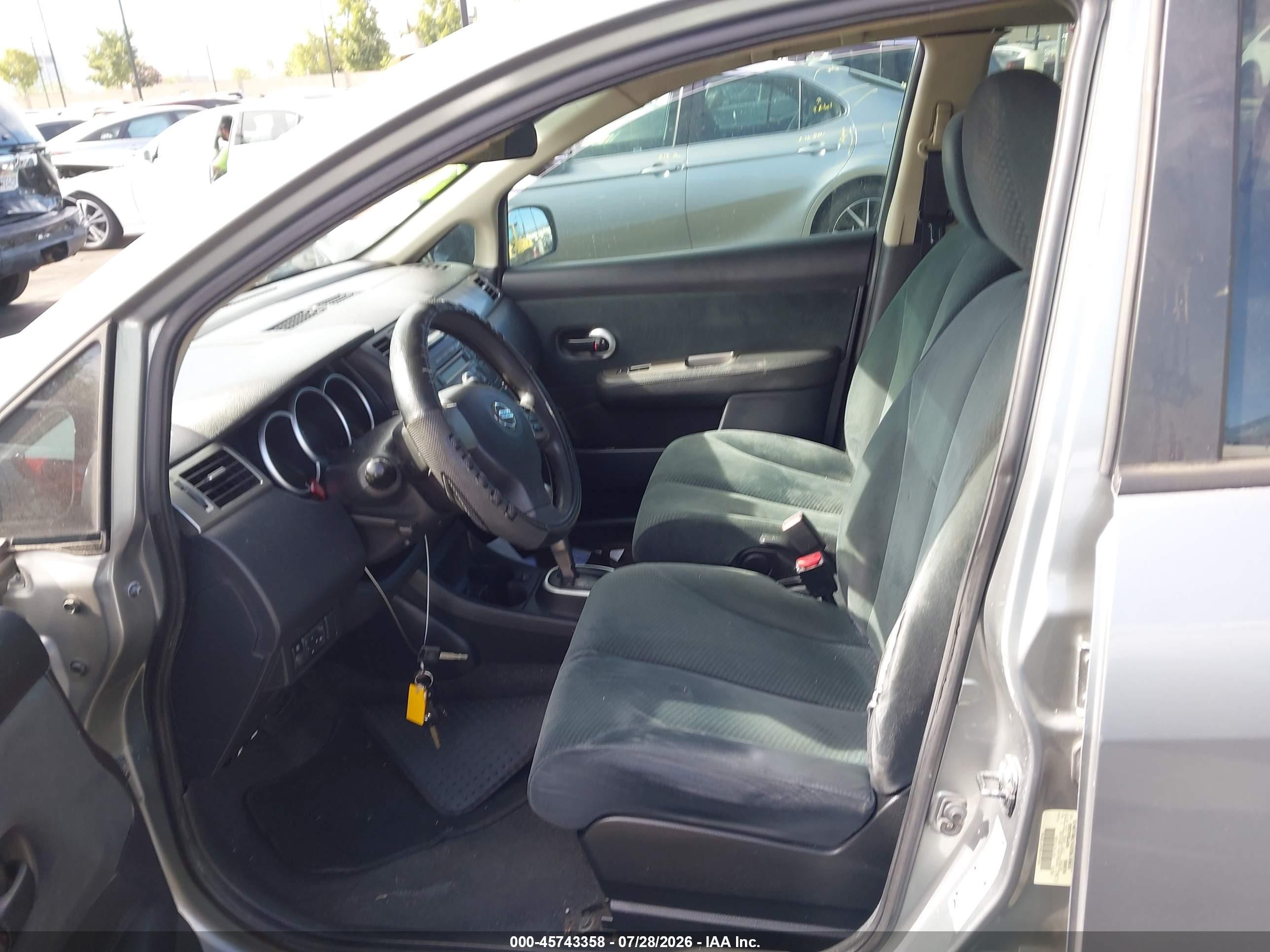 2011 Nissan Versa 1.8s Gray vin: 3N1BC1APXBL443184