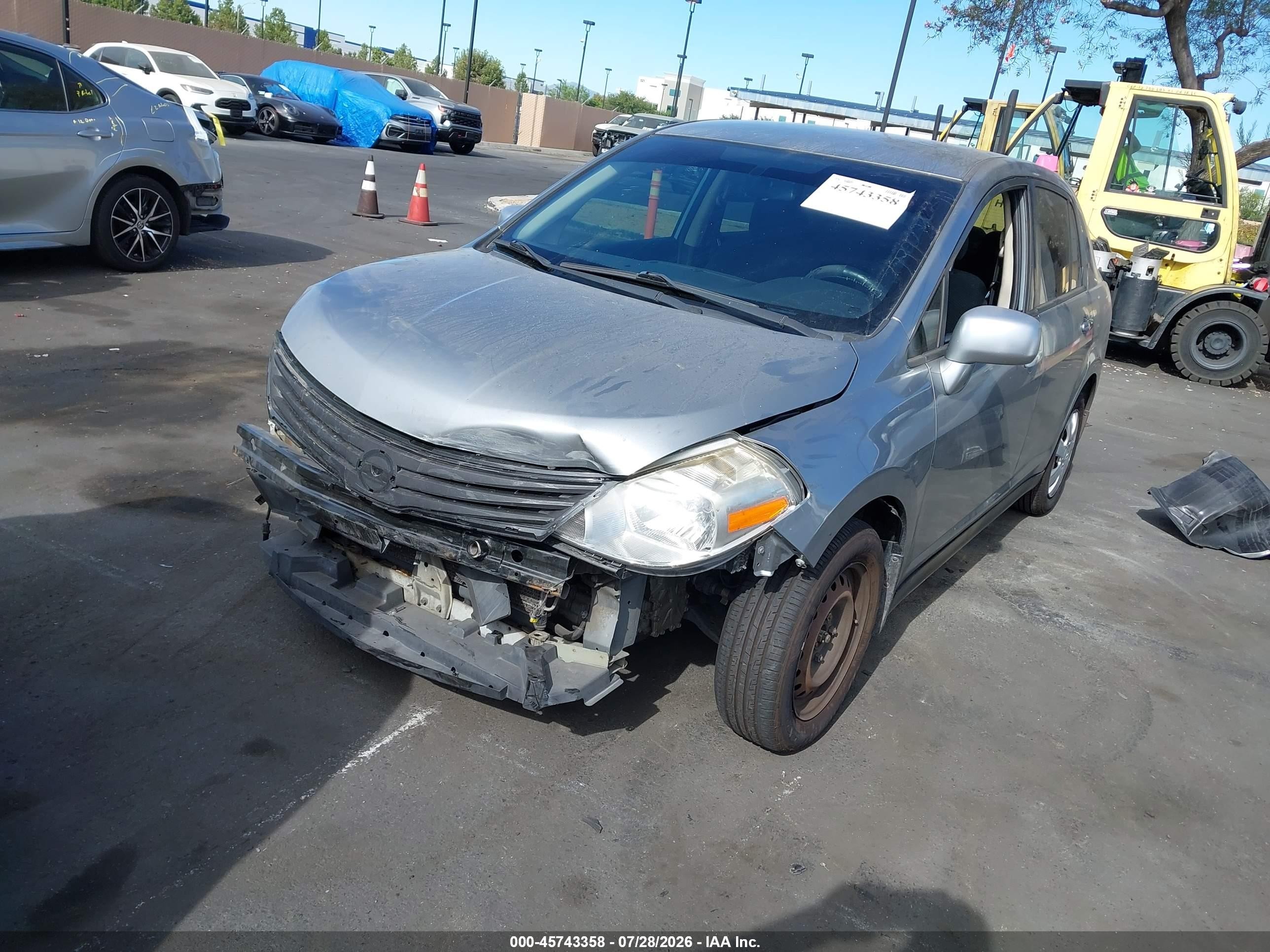 2011 Nissan Versa 1.8s Gray vin: 3N1BC1APXBL443184