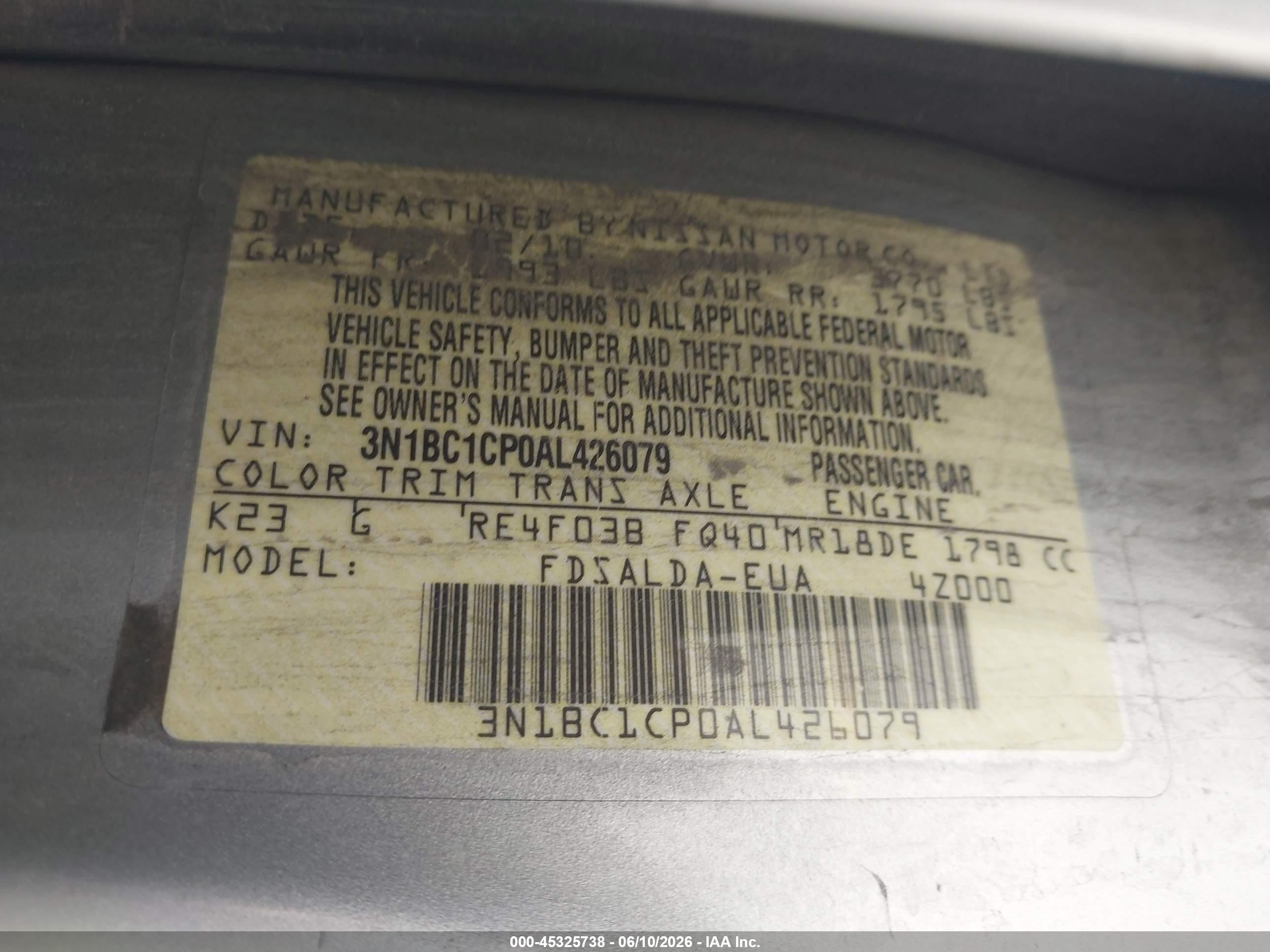 2010 Nissan Versa 1.8s Серебряный vin: 3N1BC1CP0AL426079
