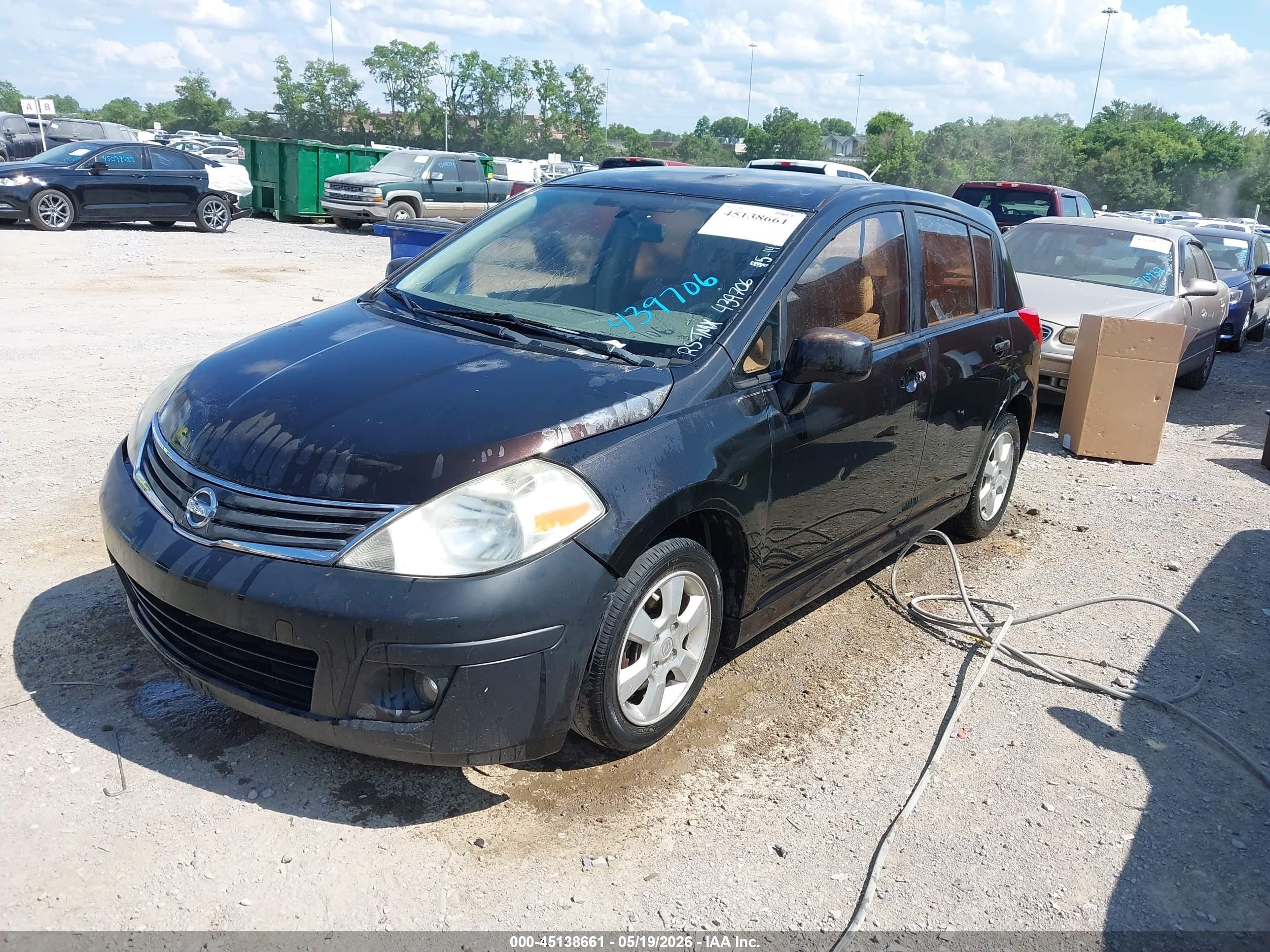 2010 Nissan Versa 1.8sl Черный vin: 3N1BC1CP0AL439706