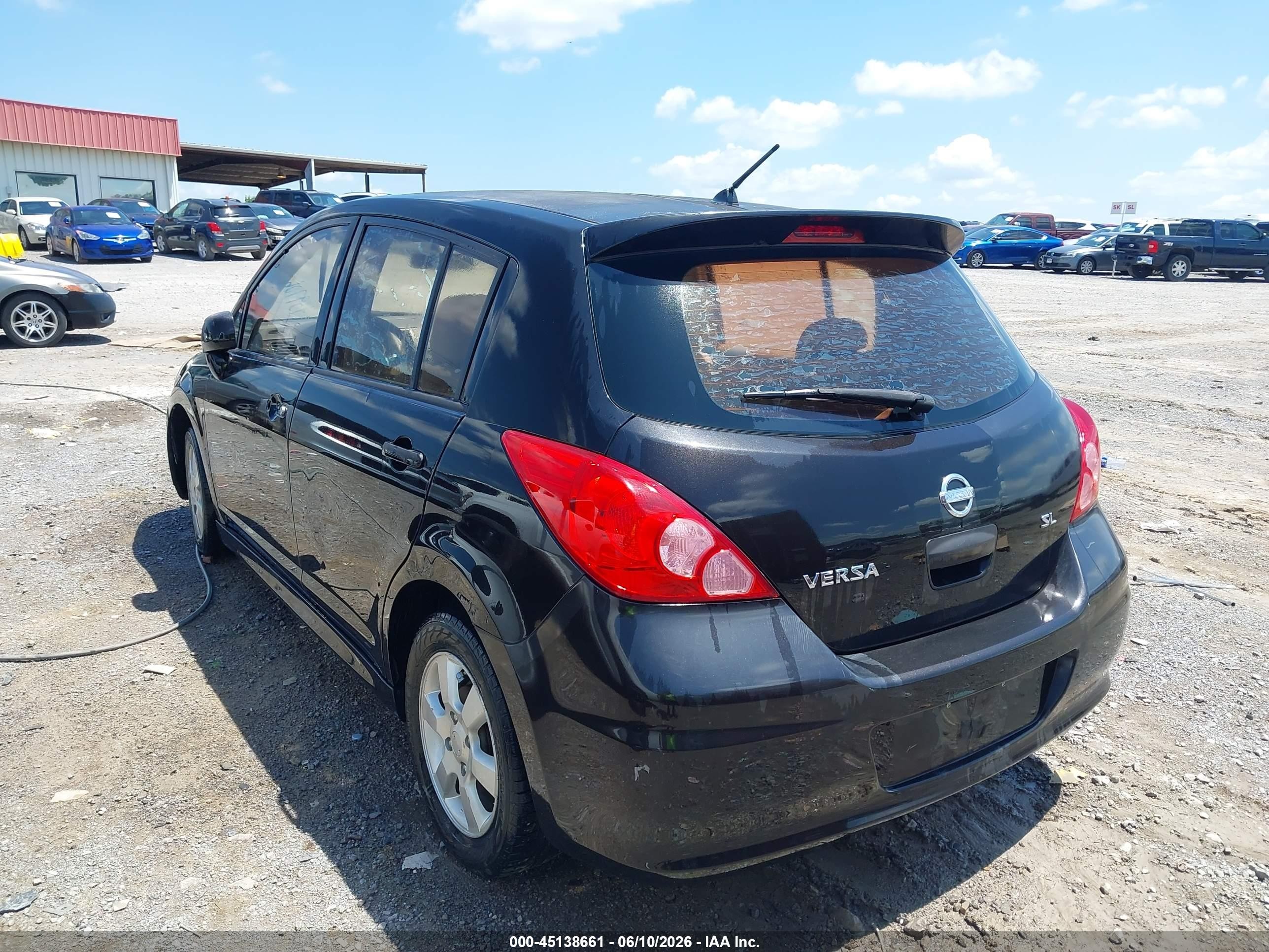 2010 Nissan Versa 1.8sl Черный vin: 3N1BC1CP0AL439706