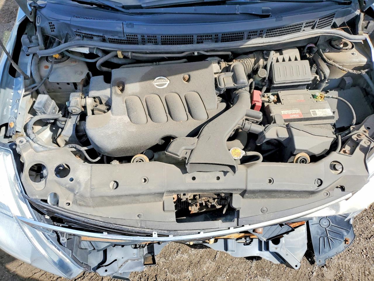 2010 Nissan Versa Silver vin: 3N1BC1CP0AL455453
