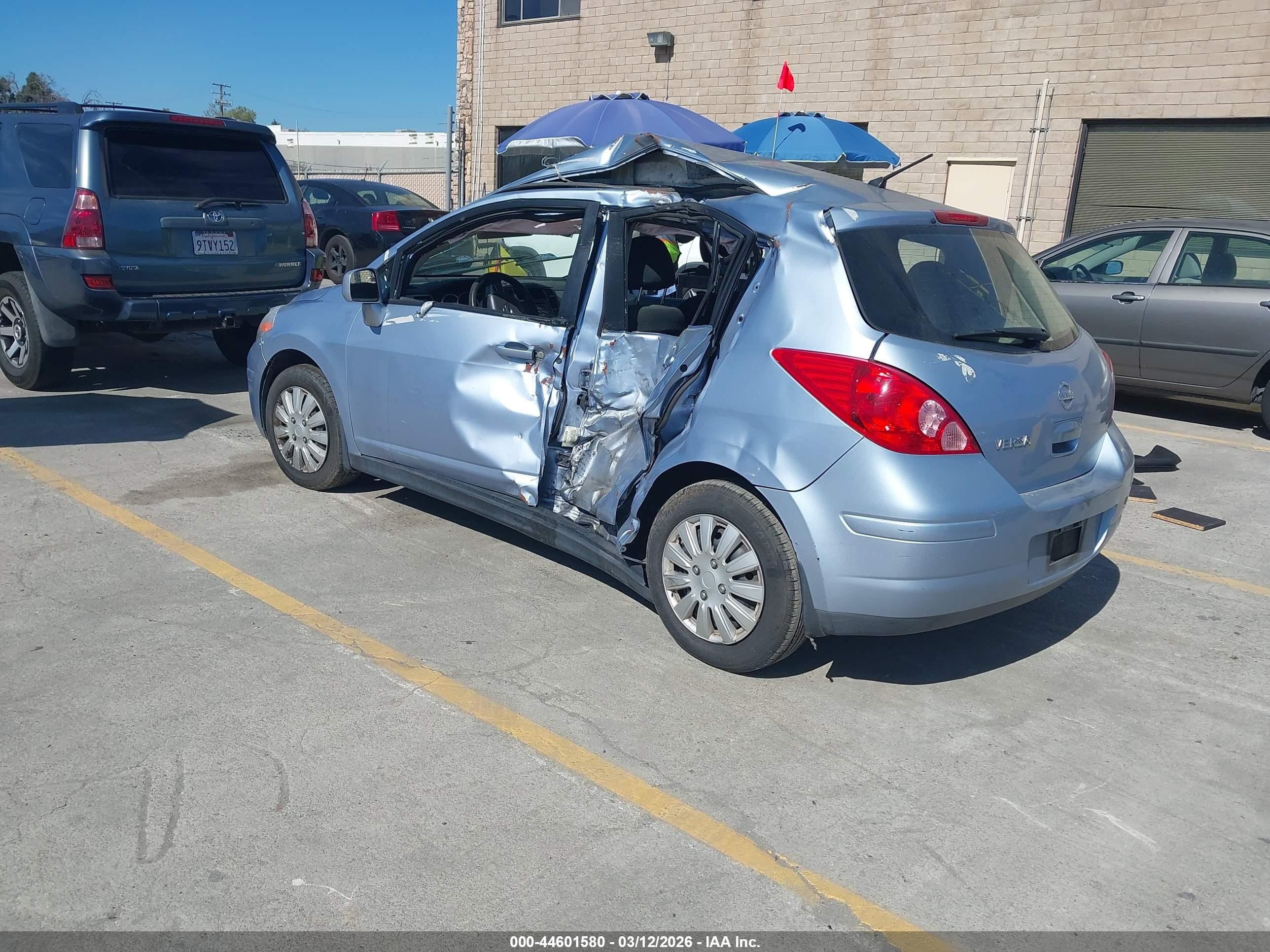 2011 Nissan Versa 1.8s Blue vin: 3N1BC1CP0BL371389