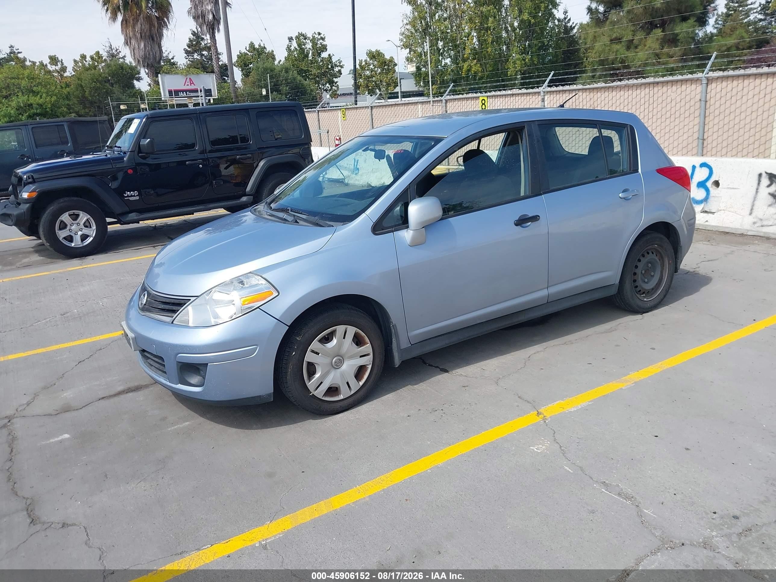 2011 Nissan Versa 1.8s Blue vin: 3N1BC1CP0BL384062