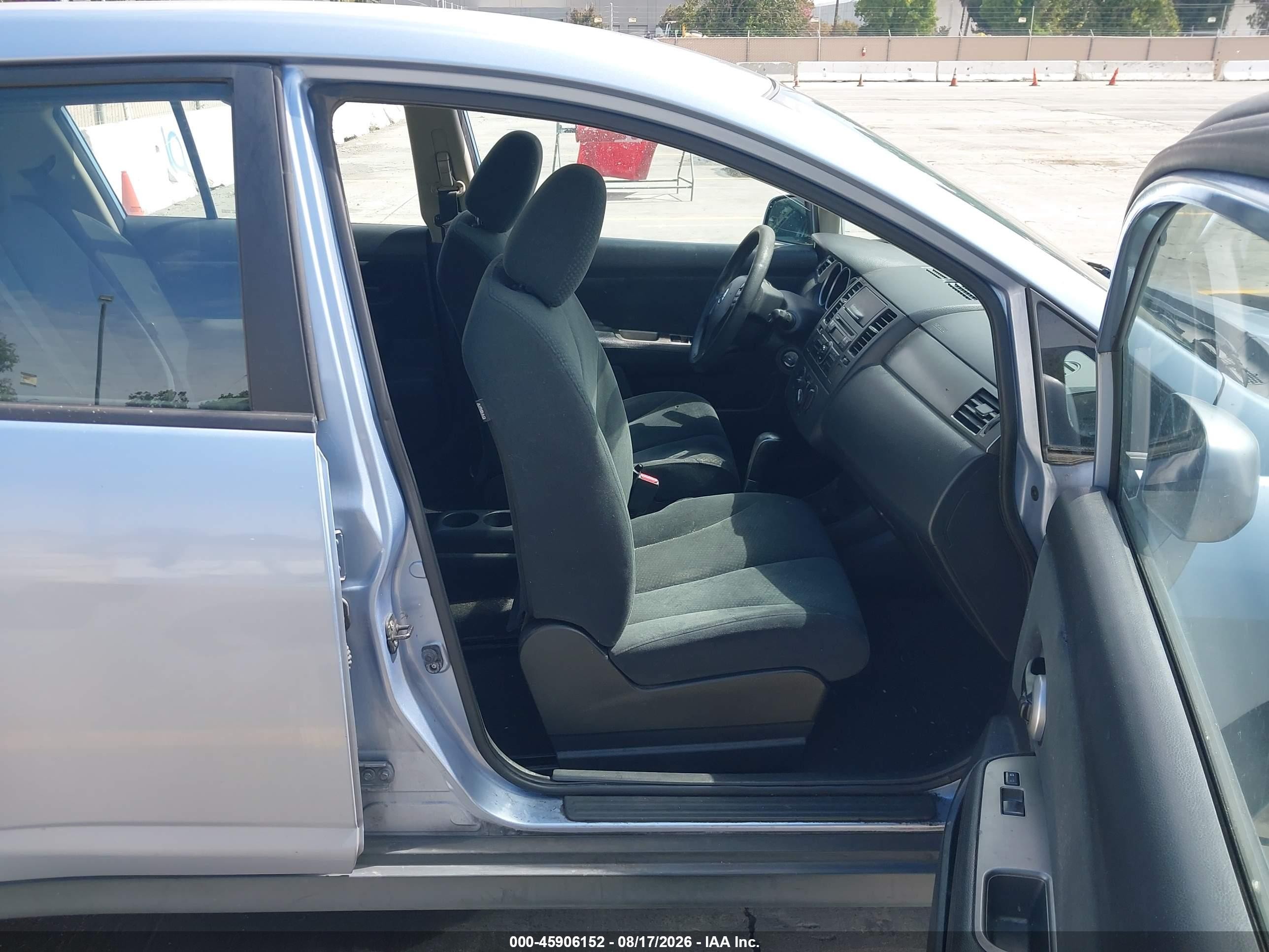 2011 Nissan Versa 1.8s Blue vin: 3N1BC1CP0BL384062