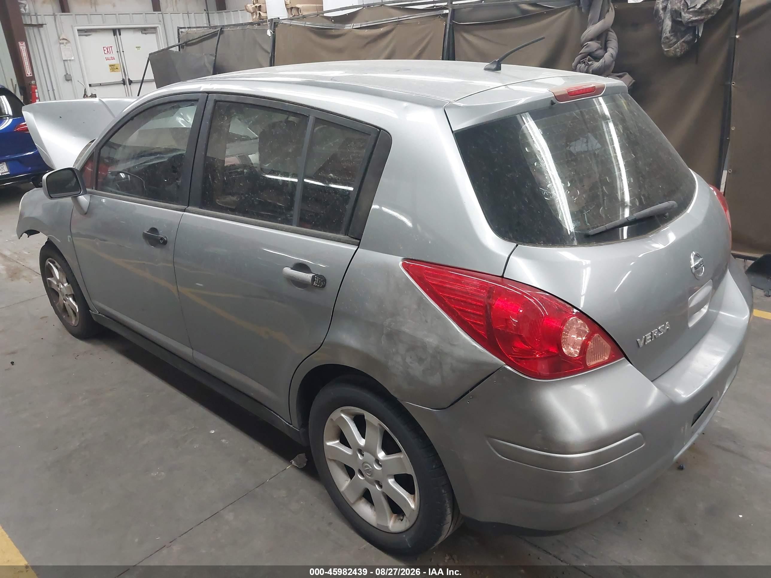 2011 Nissan Versa 1.8s Gray vin: 3N1BC1CP0BL411096