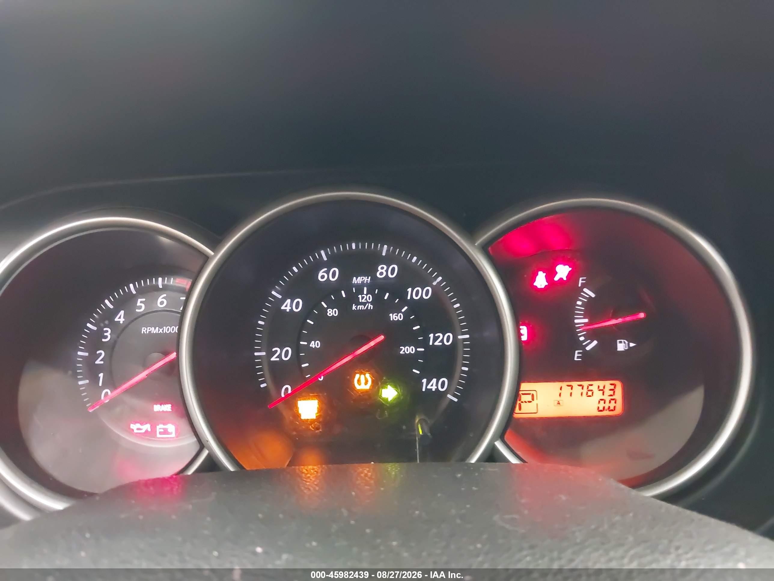 2011 Nissan Versa 1.8s Gray vin: 3N1BC1CP0BL411096
