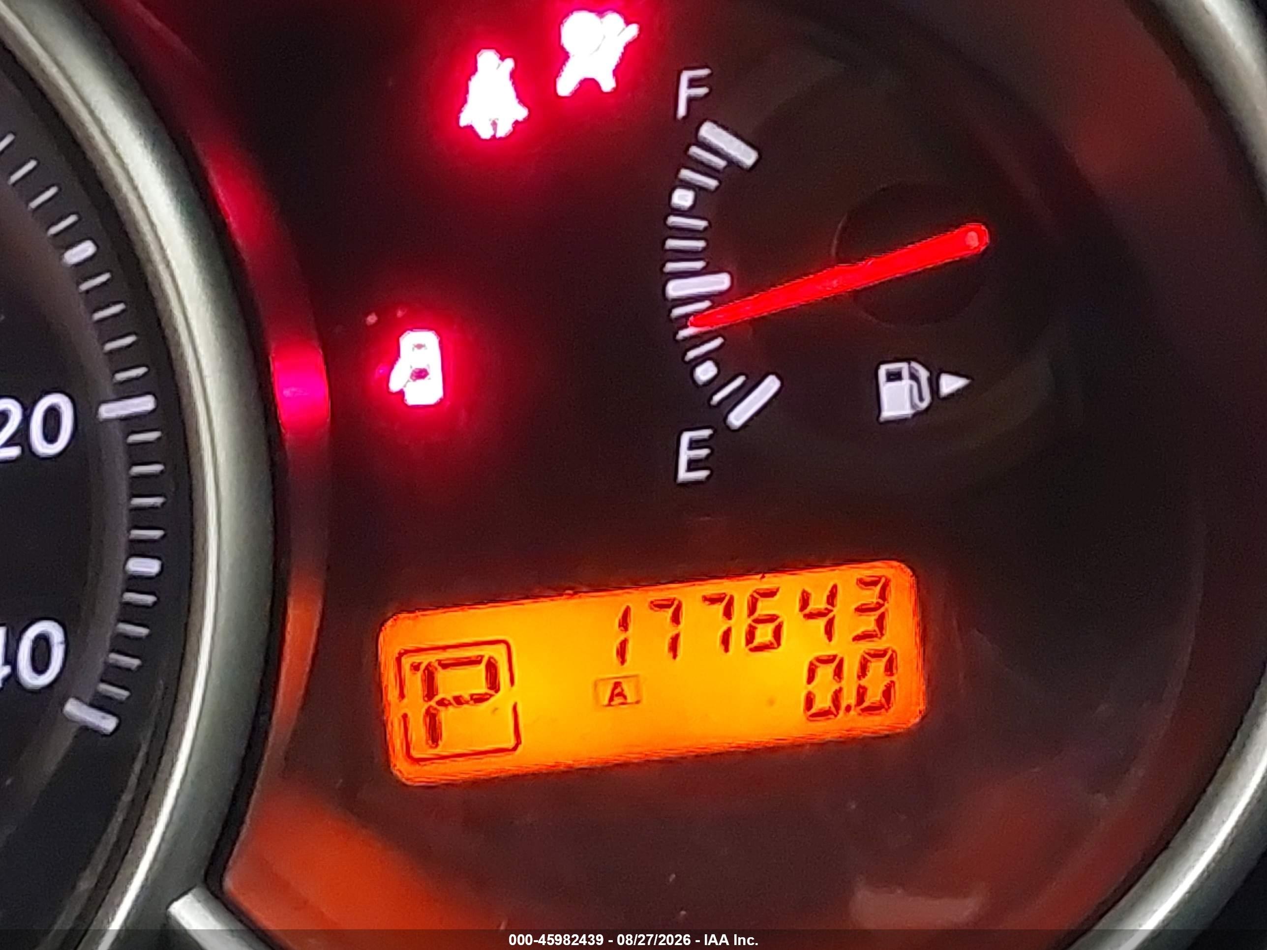 2011 Nissan Versa 1.8s Gray vin: 3N1BC1CP0BL411096