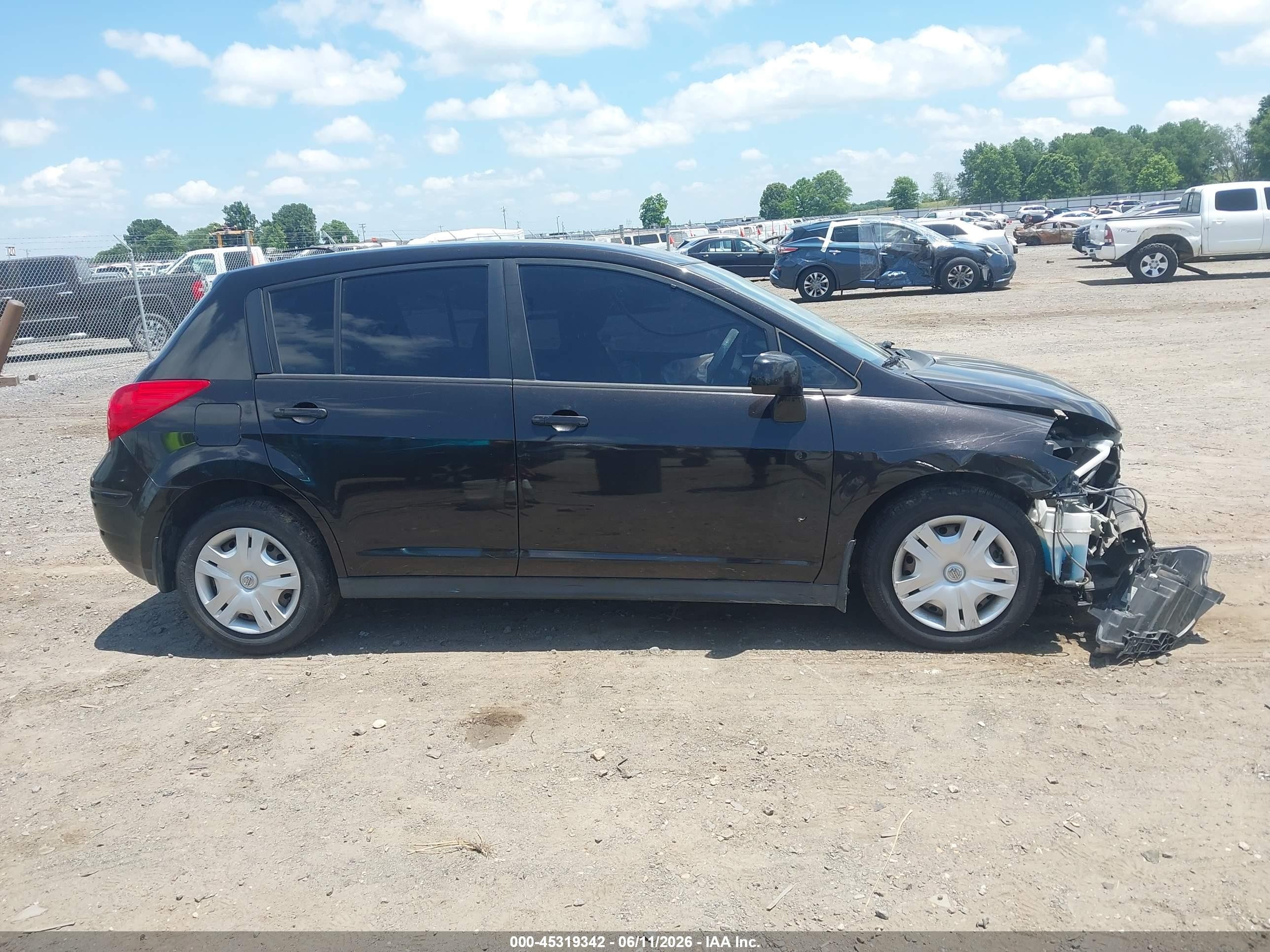 2011 Nissan Versa 1.8s Black vin: 3N1BC1CP0BL501168