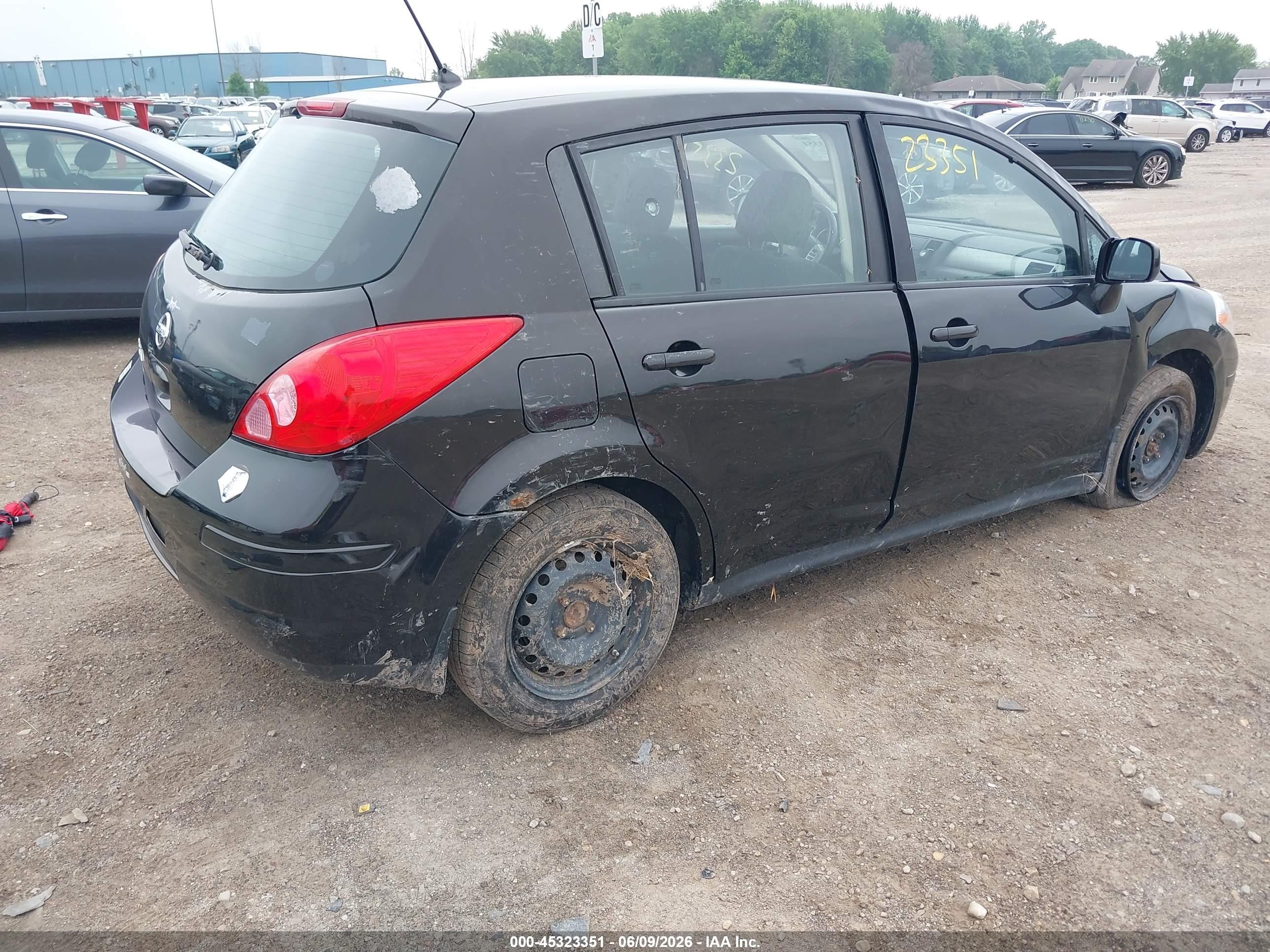 2011 Nissan Versa 1.8s Black vin: 3N1BC1CP0BL504748