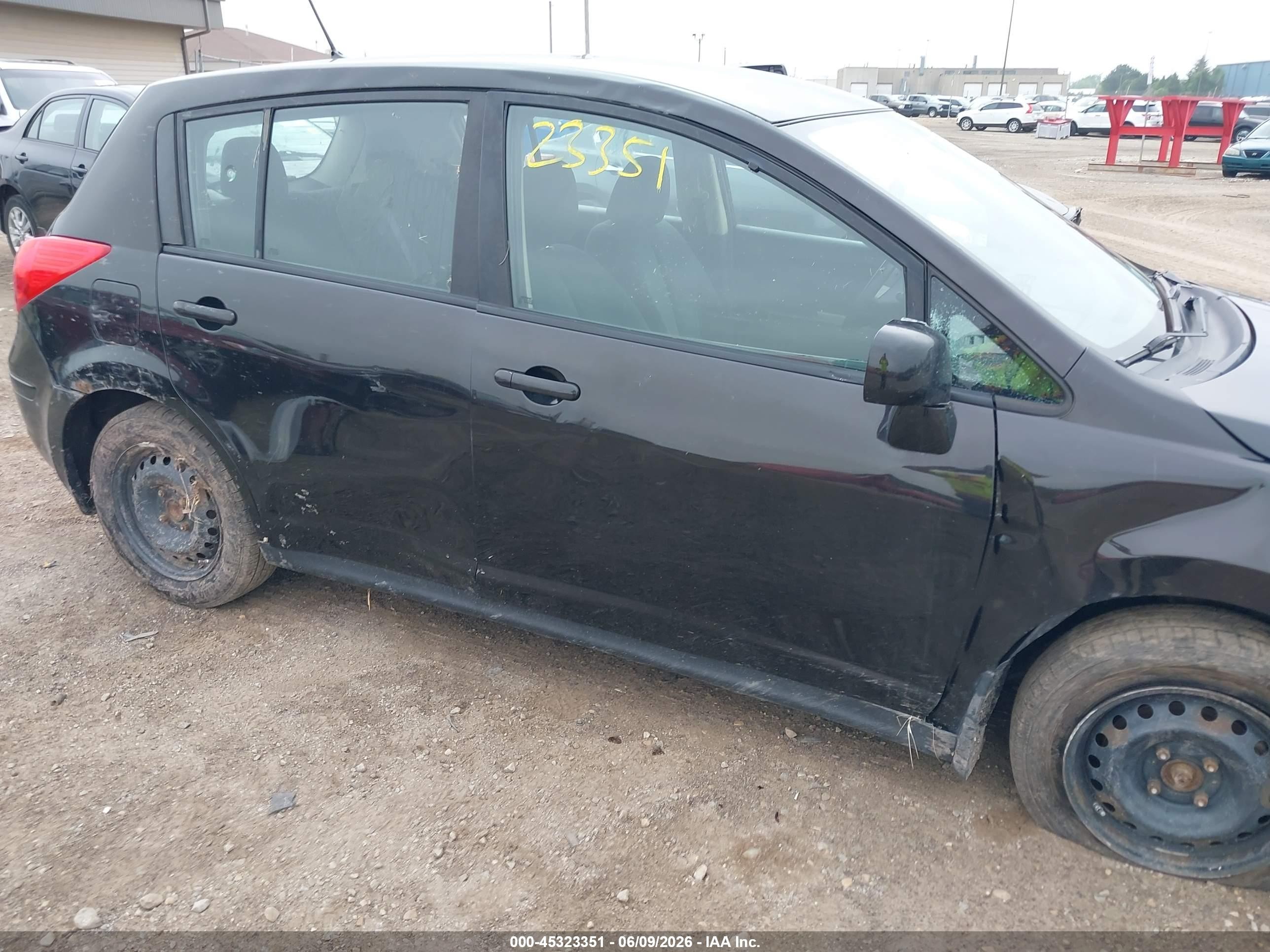 2011 Nissan Versa 1.8s Black vin: 3N1BC1CP0BL504748