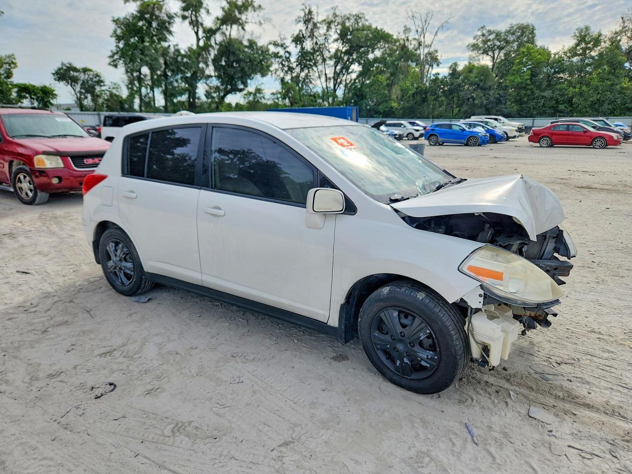 2011 Nissan Versa 1.8 S White vin: 3N1BC1CP0BL509481