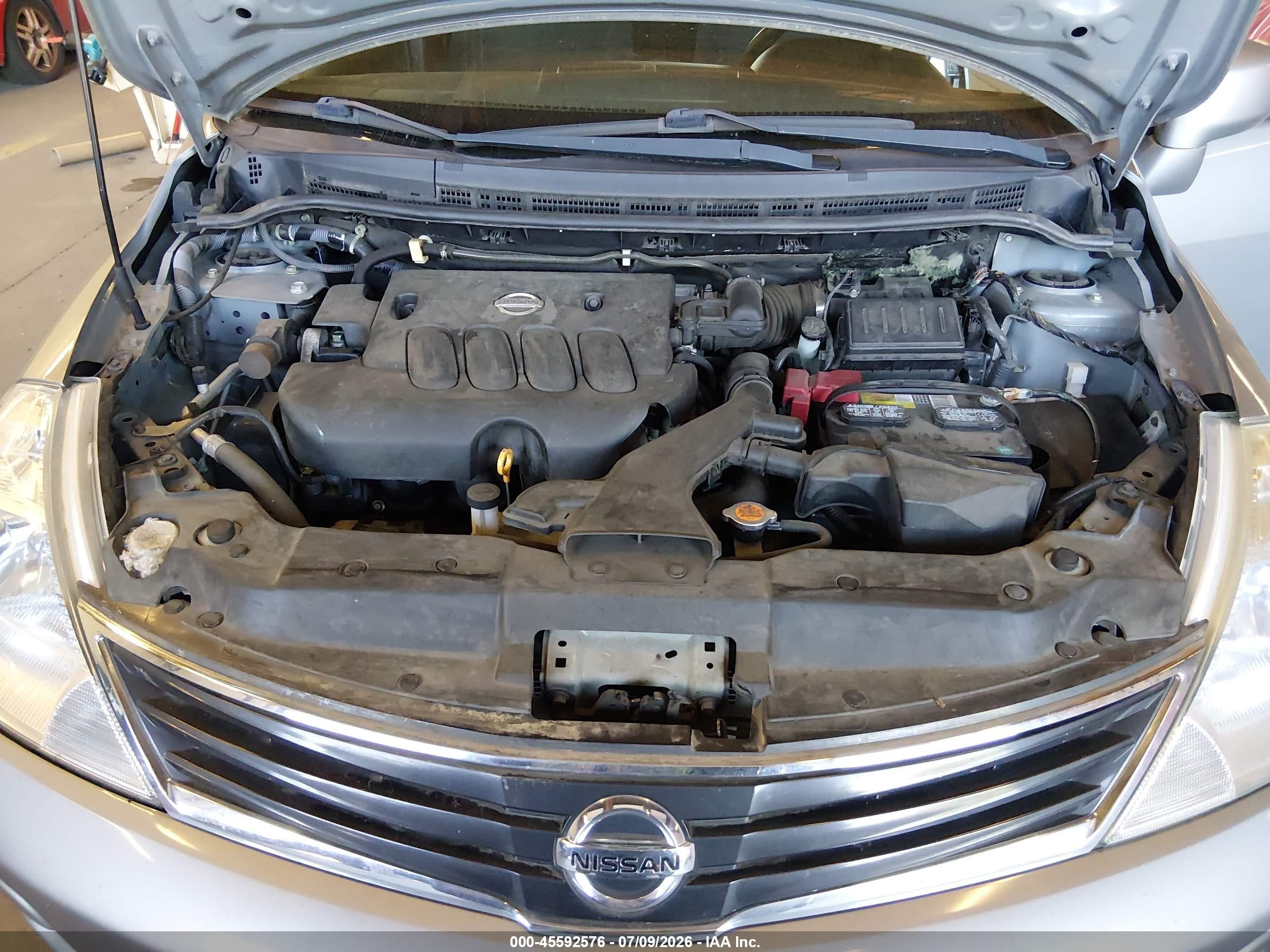 2011 Nissan Versa 1.8s Silver vin: 3N1BC1CP0BL516026
